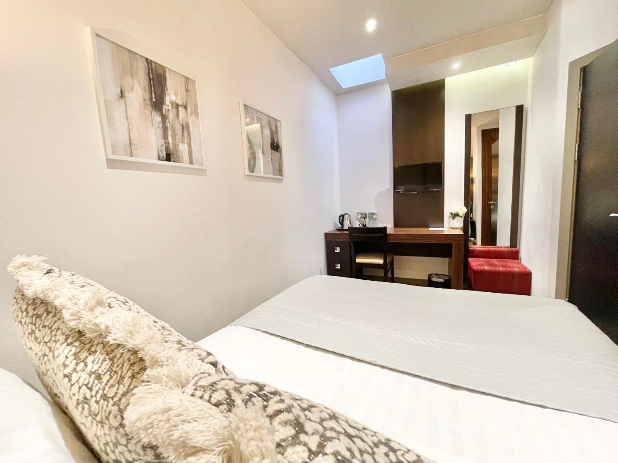 Hotel Maitrise London