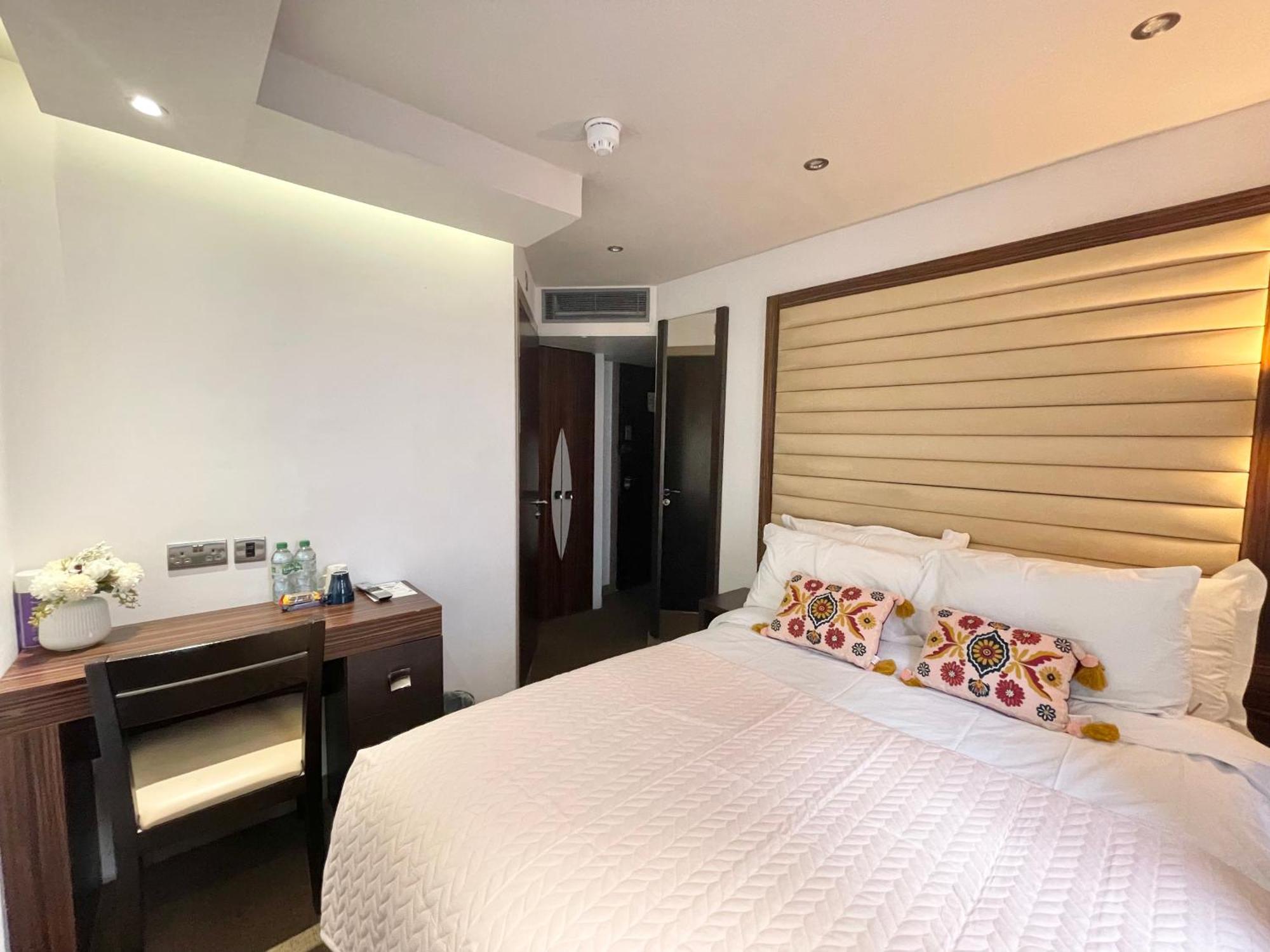 Hotel Maitrise London