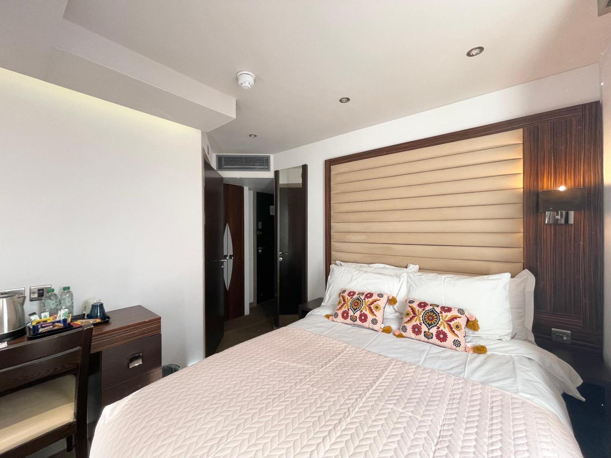 Maitrise Hotel 3*