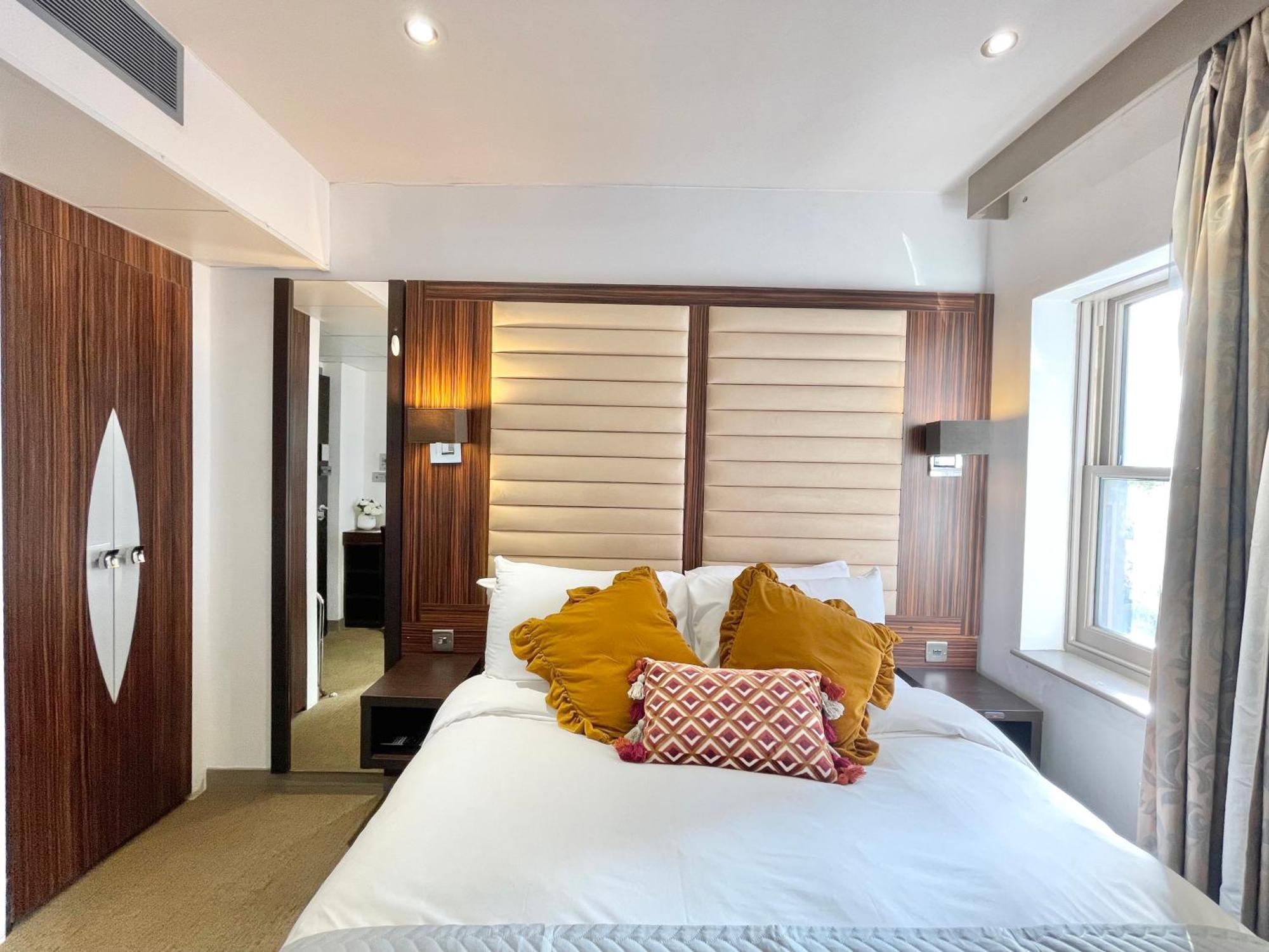 Maitrise Hotel