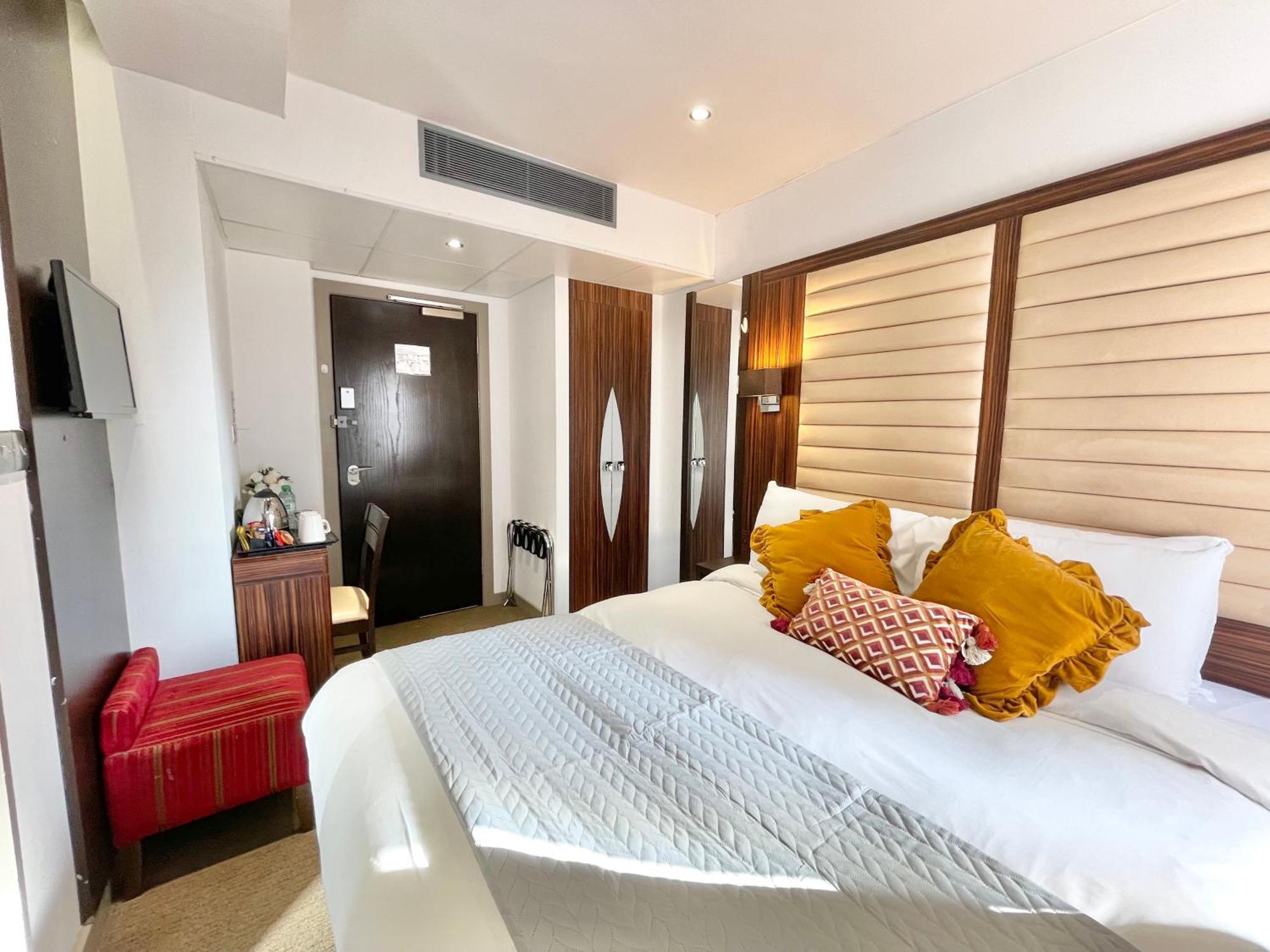 Maitrise Hotel London