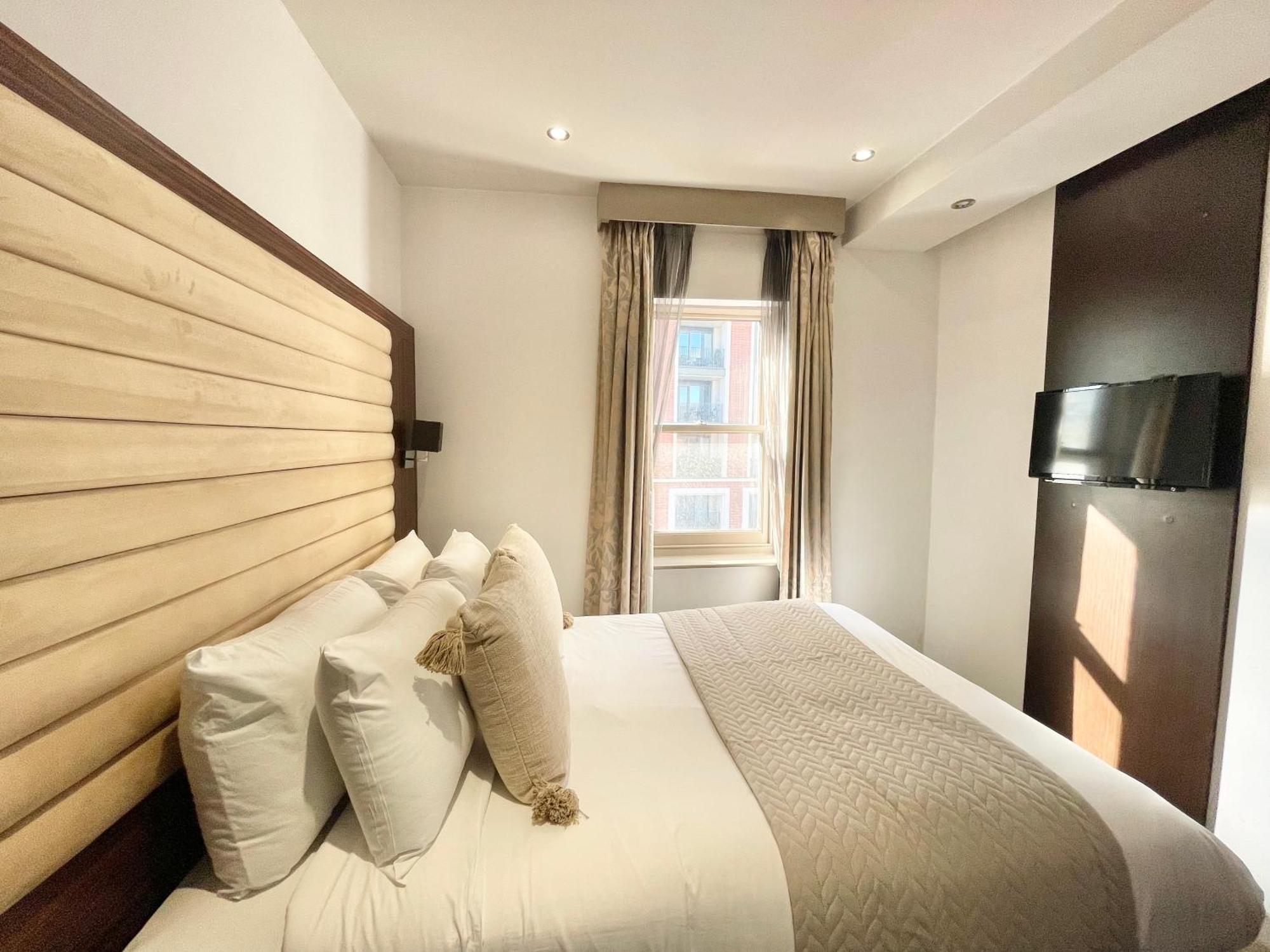 Hotel Maitrise 3*