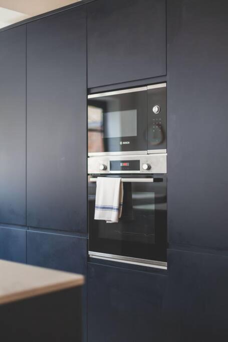 Bright & Airy Lux 3bed In Fulham With Patio Apartamento *