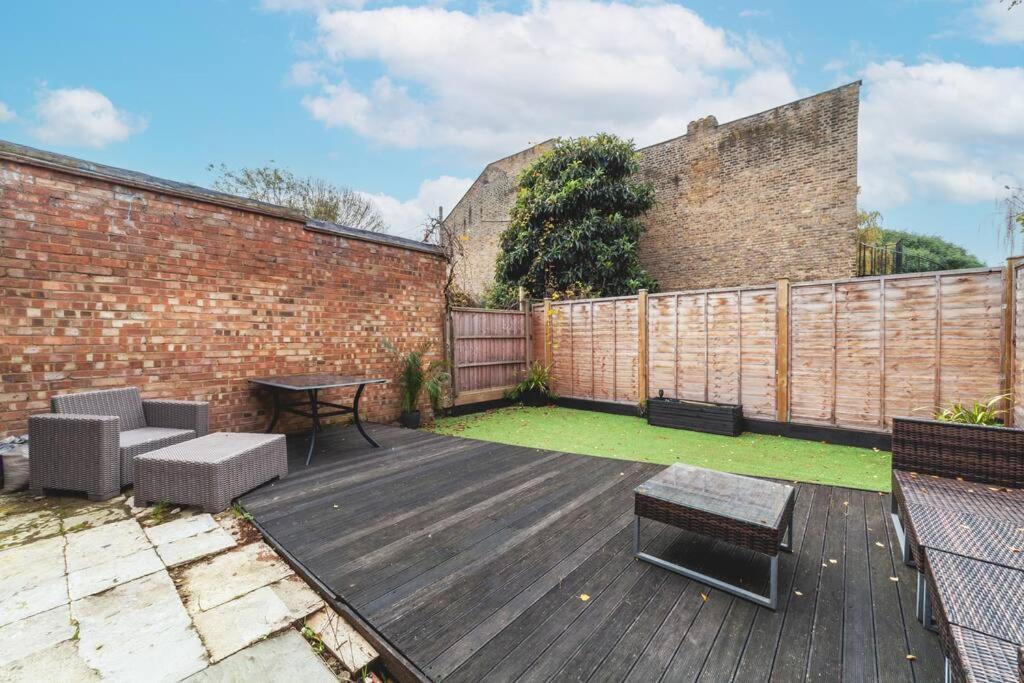 Bright & Airy Lux 3bed In Fulham With Patio Apartamento