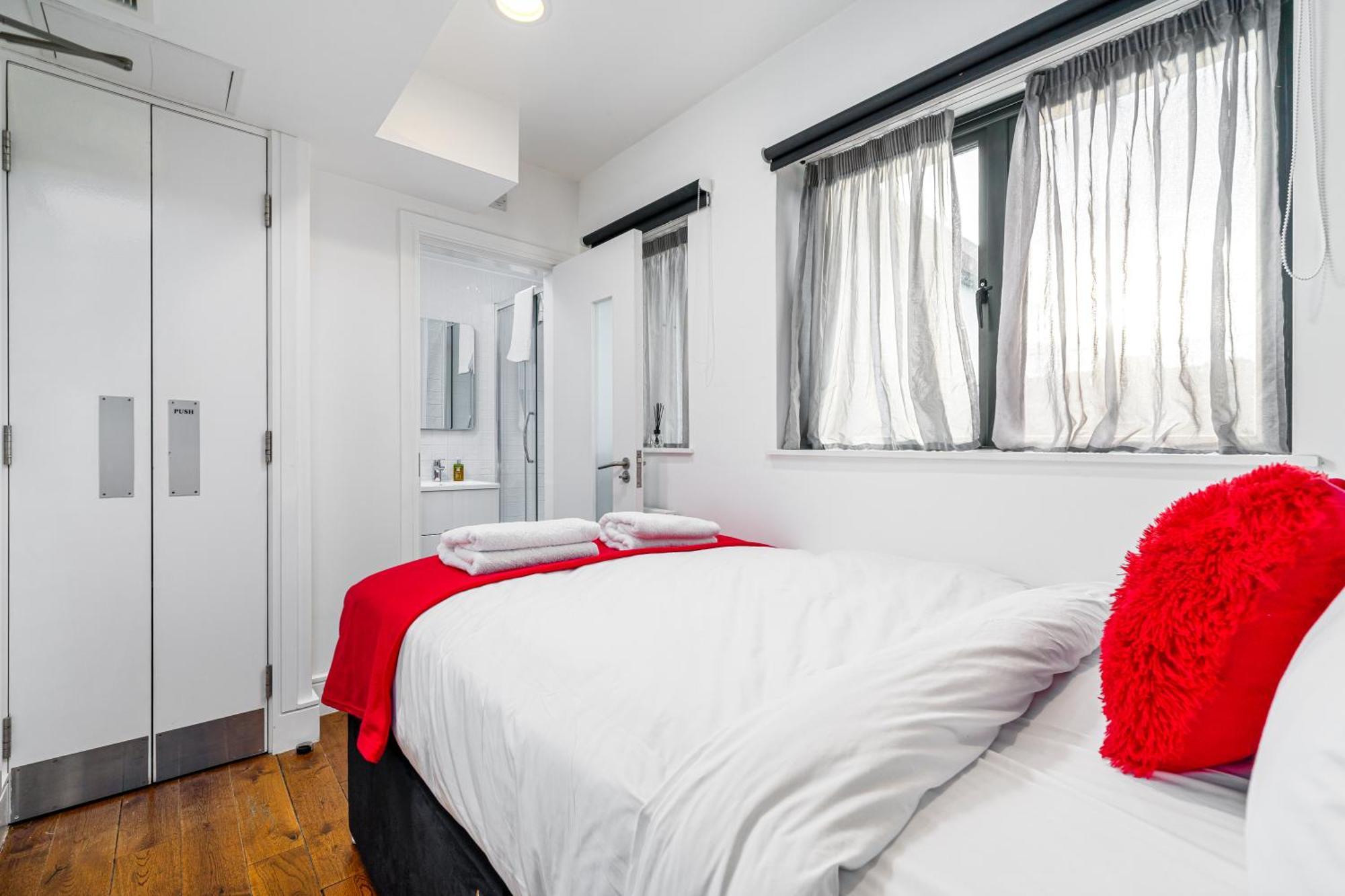 The Whitechapel Hotel London