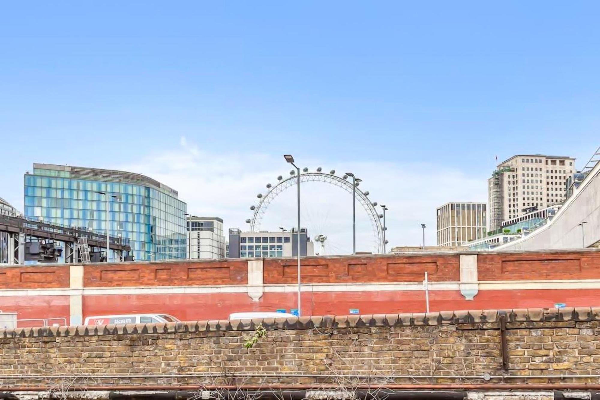 Eye View Waterloo Bigben Westminster Lm3 Apartment London