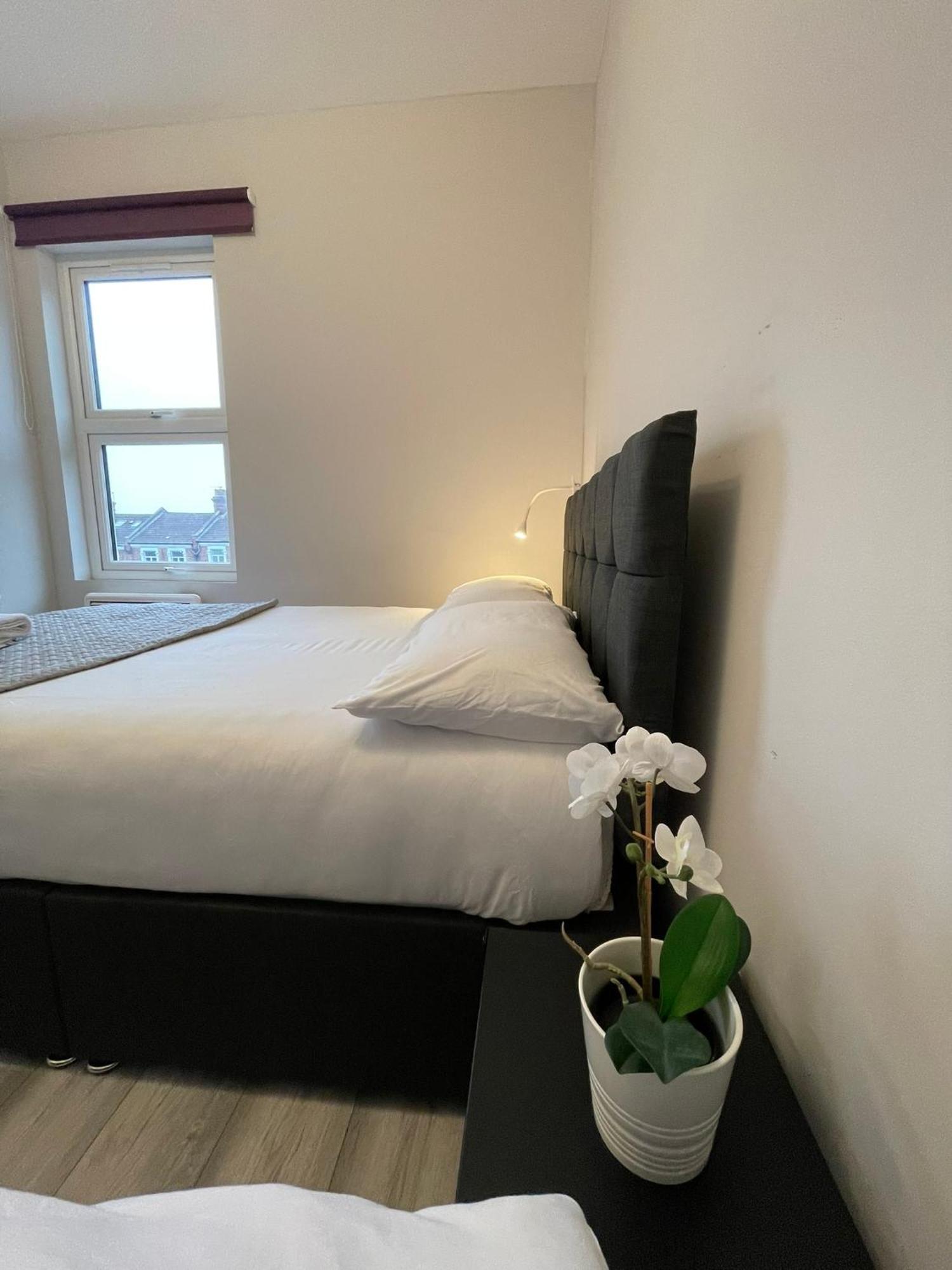 Chamberlayne Apartahotel 5*