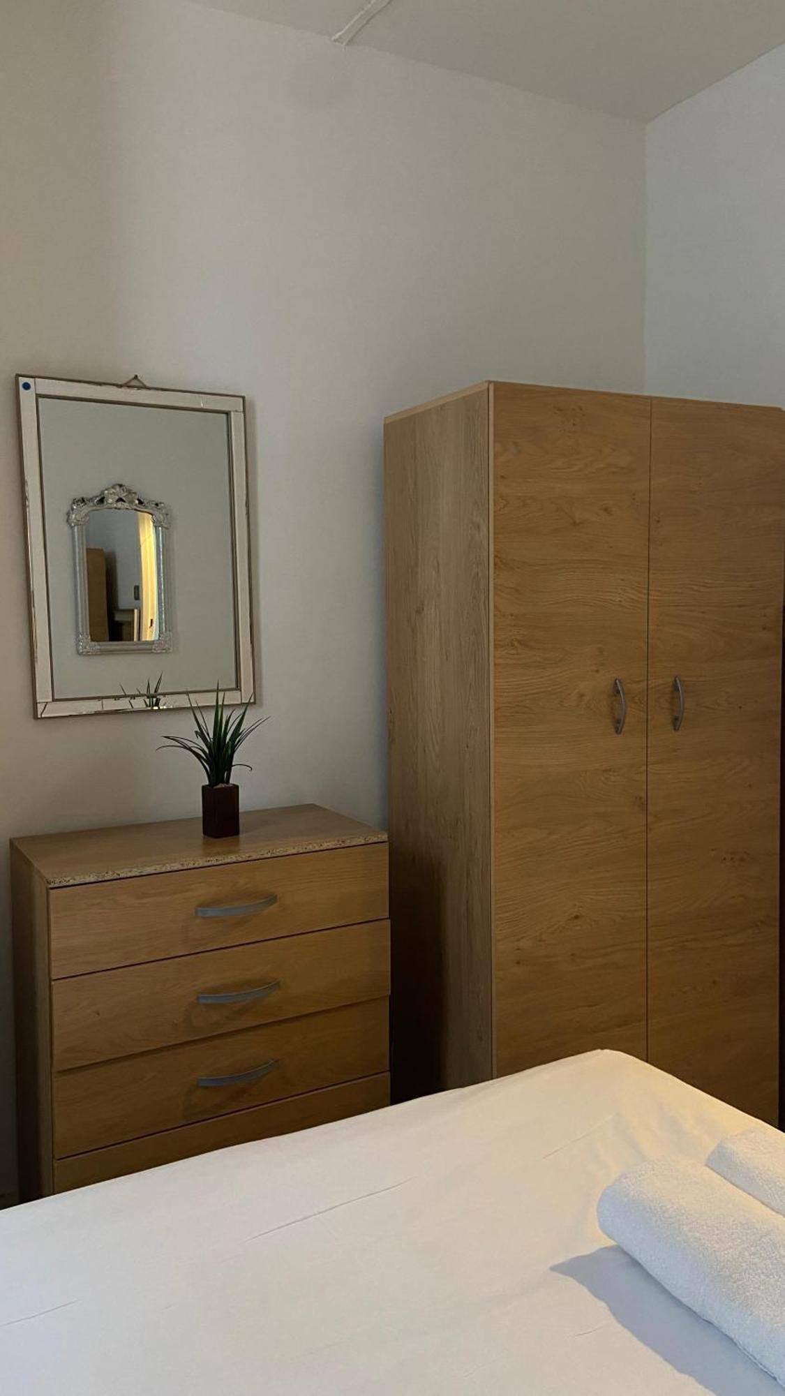 Lovely Ground Floor Miles Apart Apartment