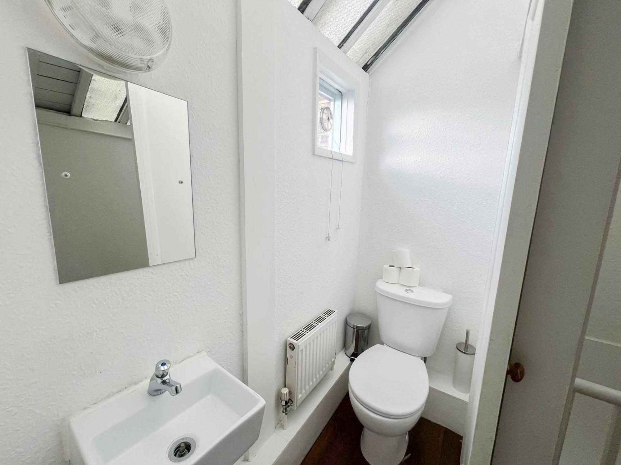 2 Bedroom Flat A Short Walk Away To Barbican Centre Near Farringdon, Old St Apartamento