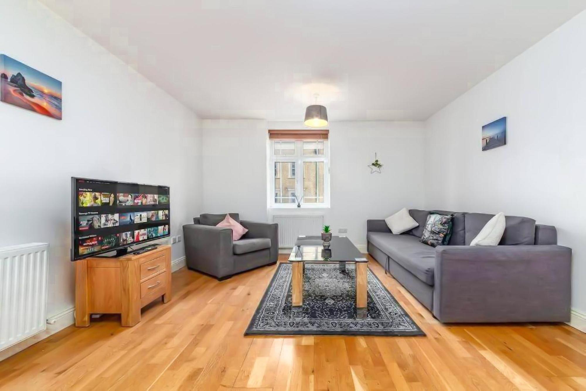 Apartment Lovely 2 Bedroom With Patio Waterloo Lm1 *