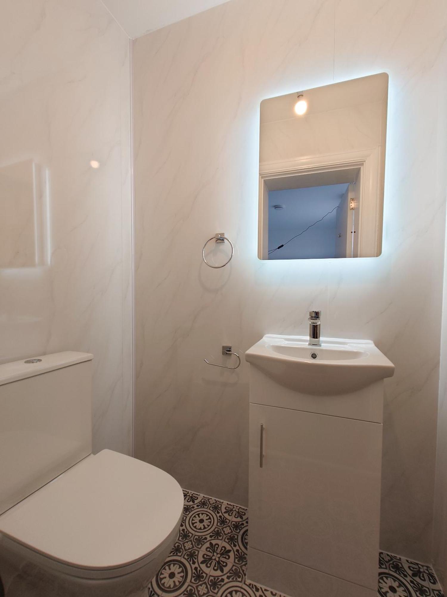 Centra Palmers Apartment London