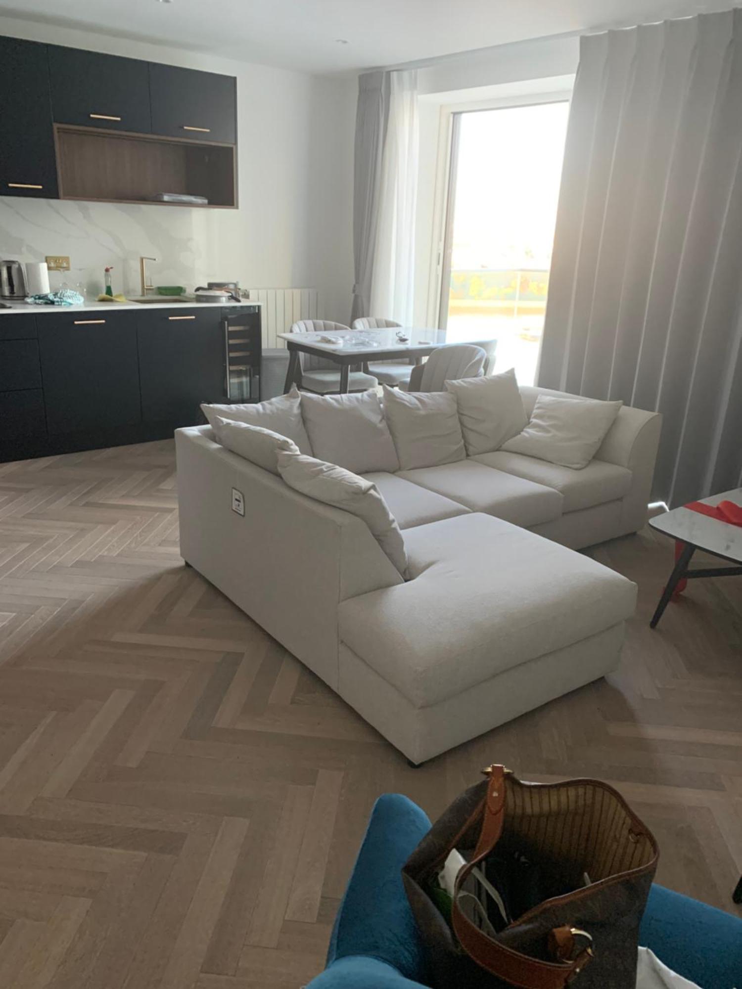 Brand New Royal Arsnal Riverside Apartment London