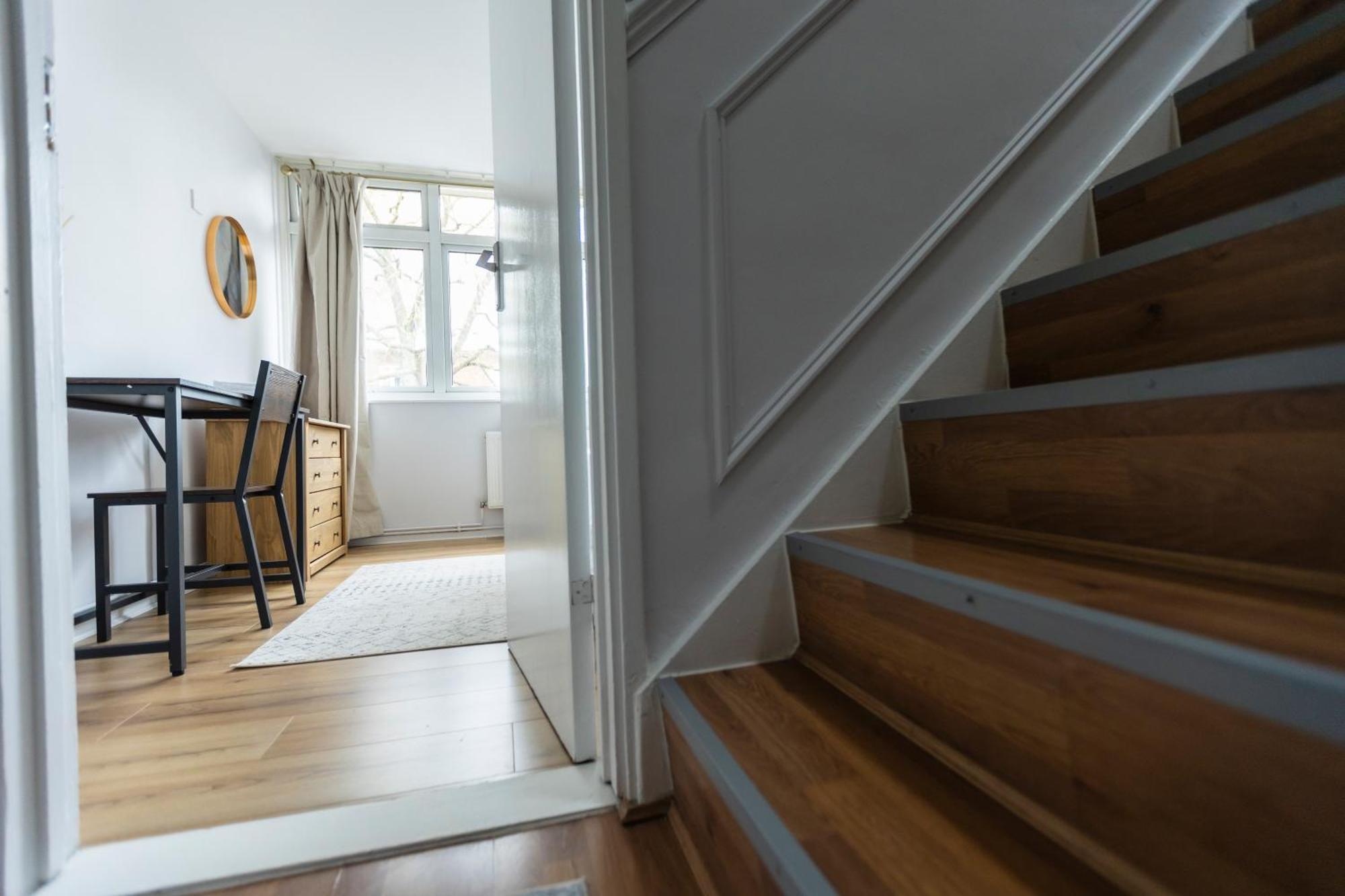 Grace House - 15 Minutes To Central Ferienhaus London