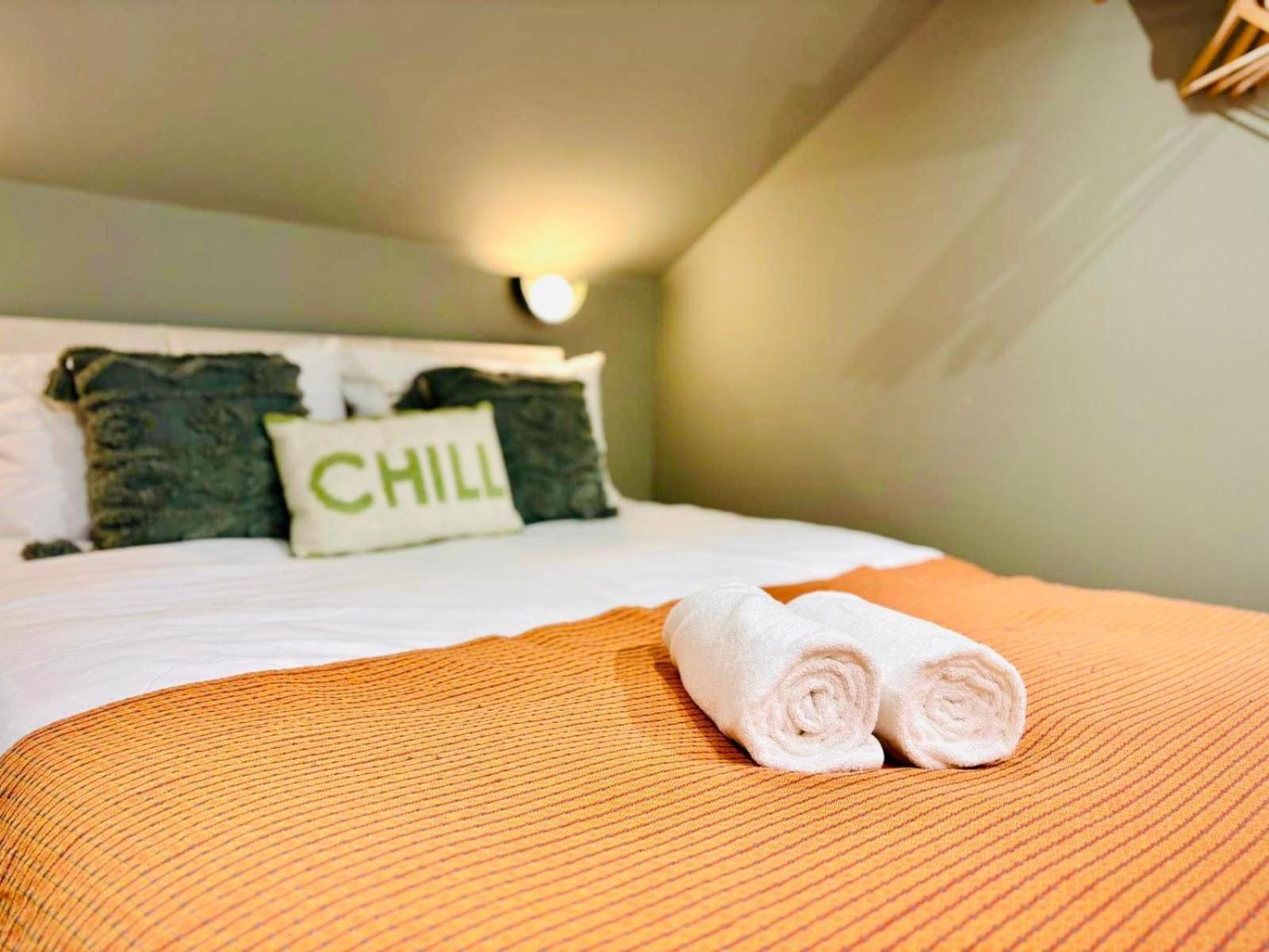 Luxury Mezzanine Flats Next Hackney Guest house London