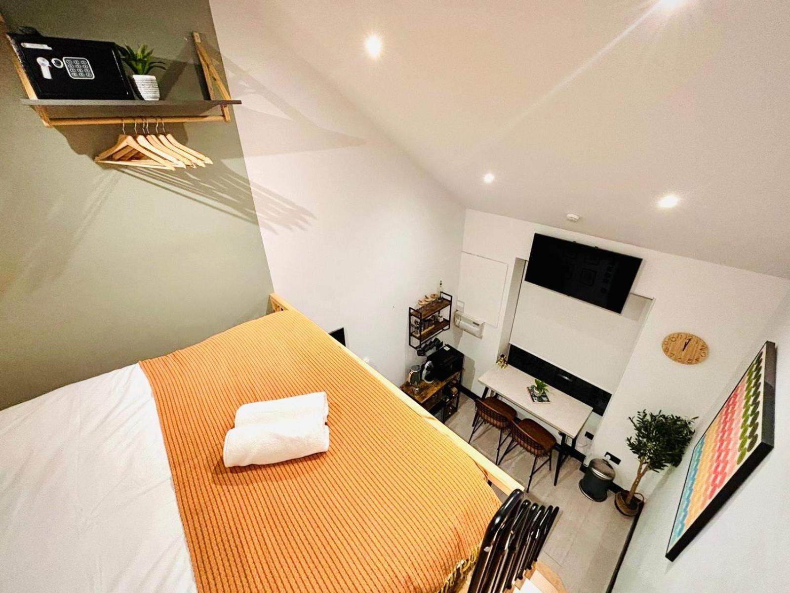 Luxury Mezzanine Flats Next Hackney