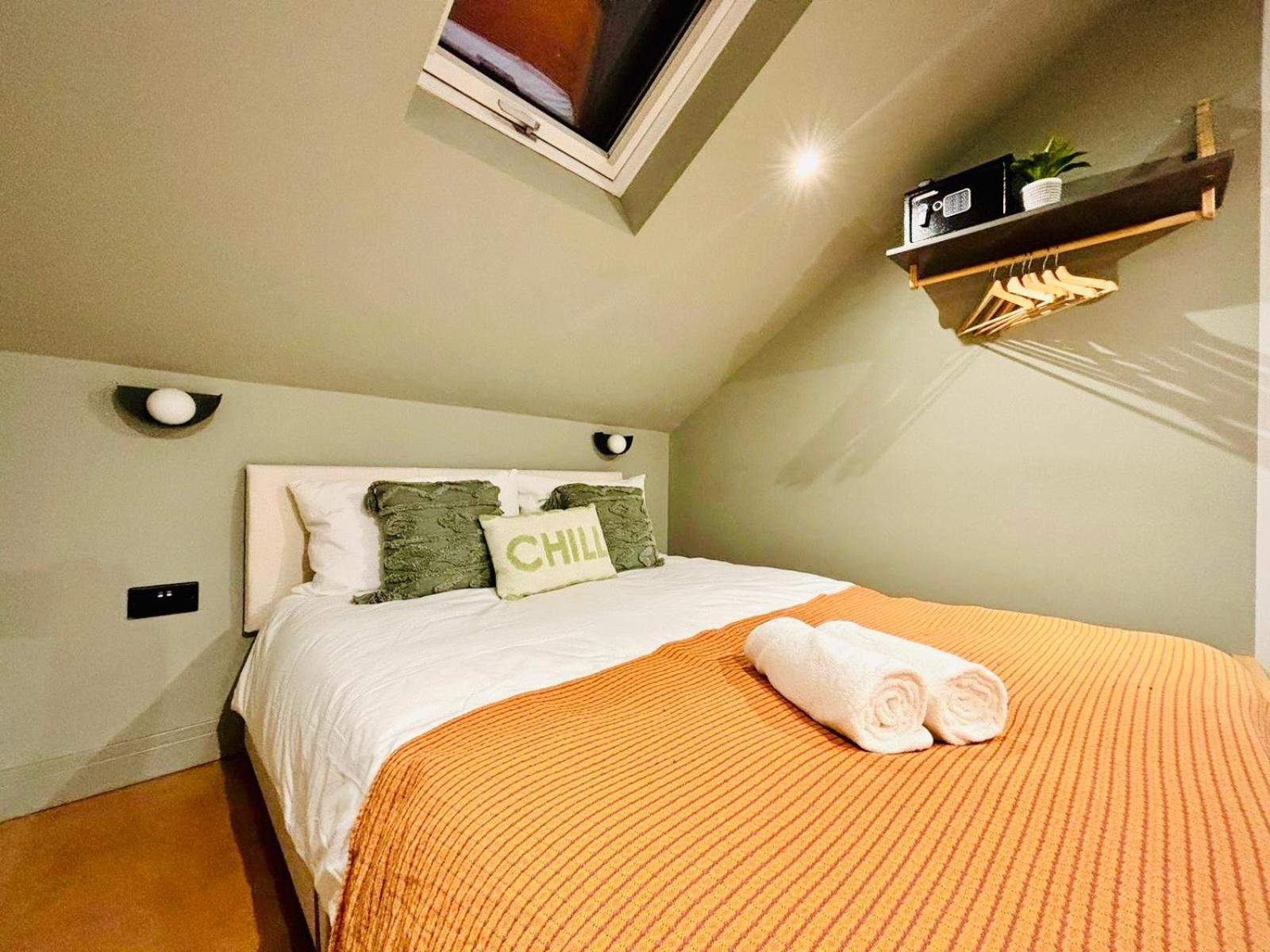 Luxury Mezzanine Flats Next Hackney Guest house