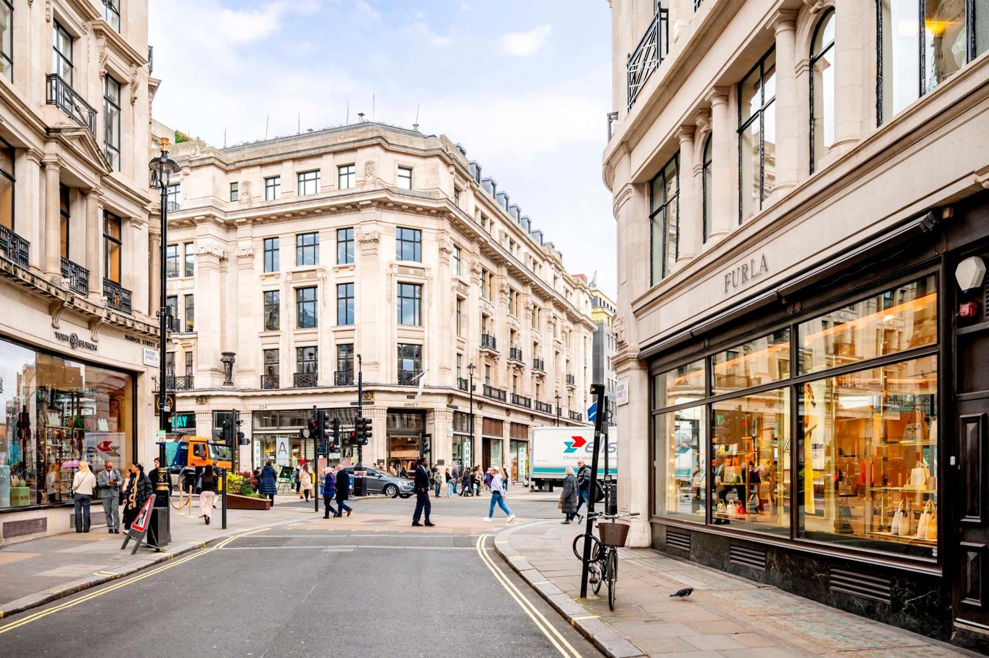 Apartment The Mayfair Marvel- By Out Of Office Lifestyle *