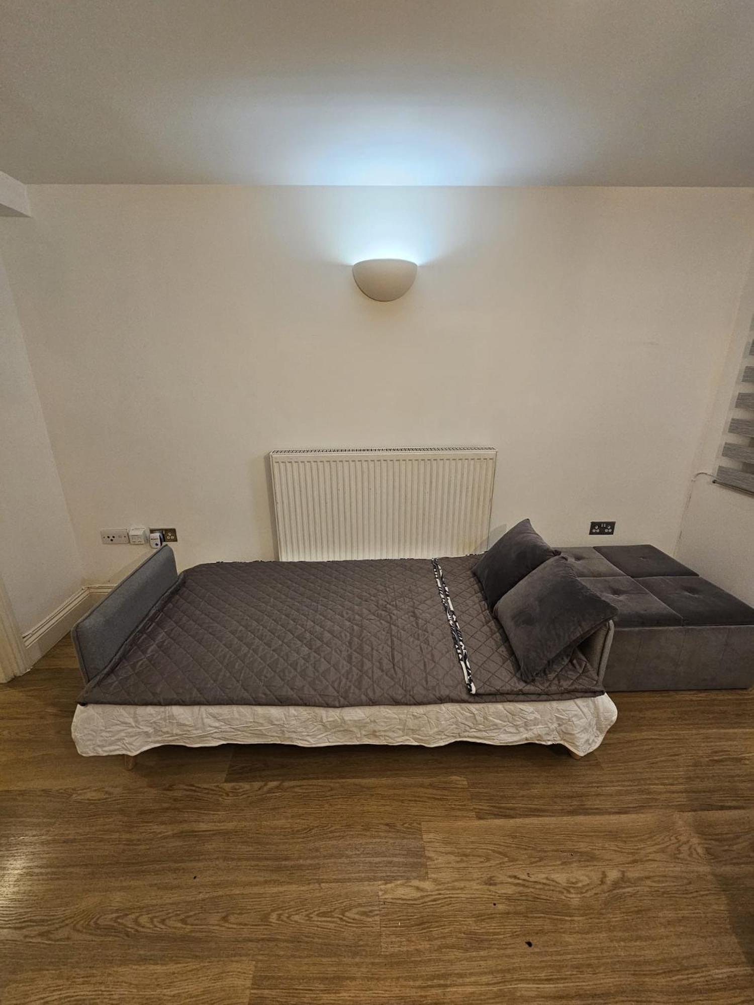 Apartment Spacious 2 Bedroom In Woolwich 15 Minutes To 02 London