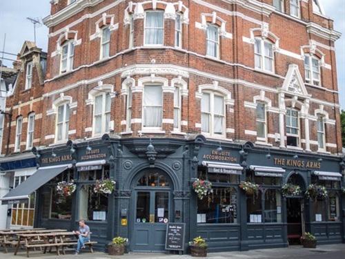 The Kings Arms Bed & Breakfast
