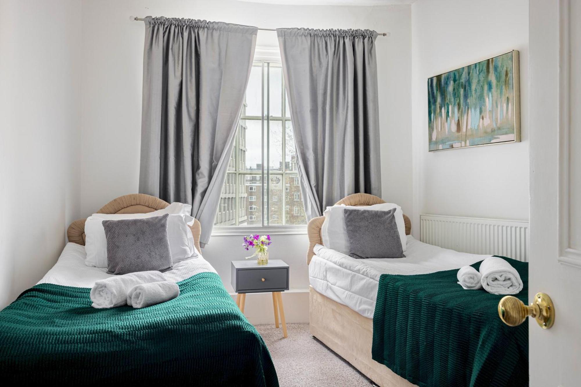 Picktheplace Lancaster Gate Apartment London