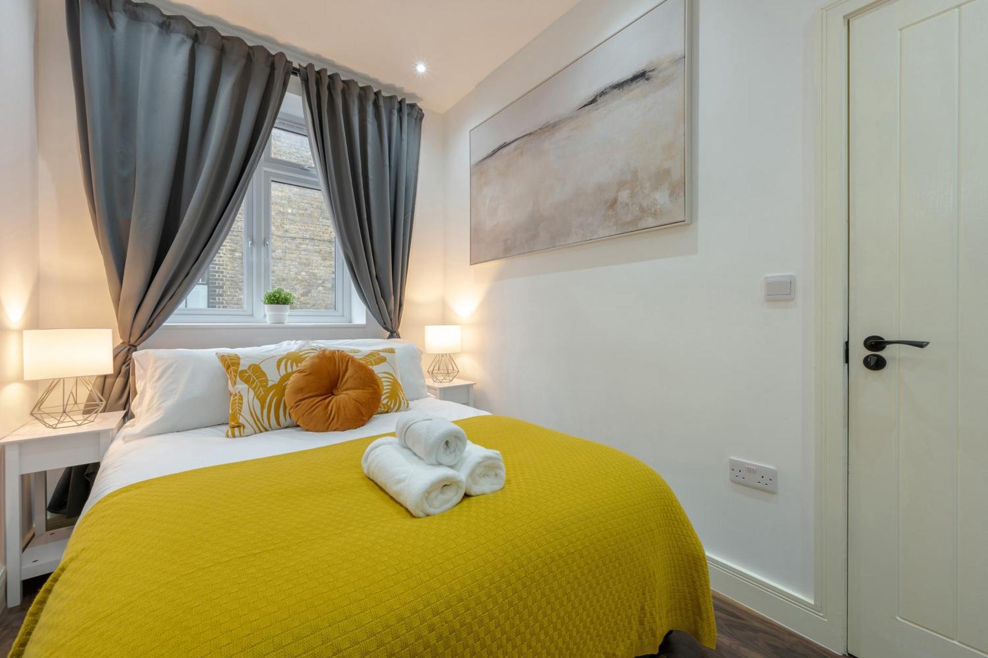 Modern 1 Bed - Us Embassy, Nine Elms & Battersea Station London