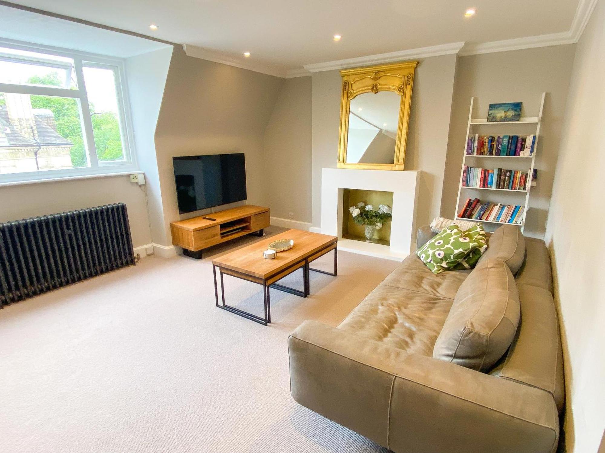 Exquisite Floor Flat Heart Of Chelsea Apartment
