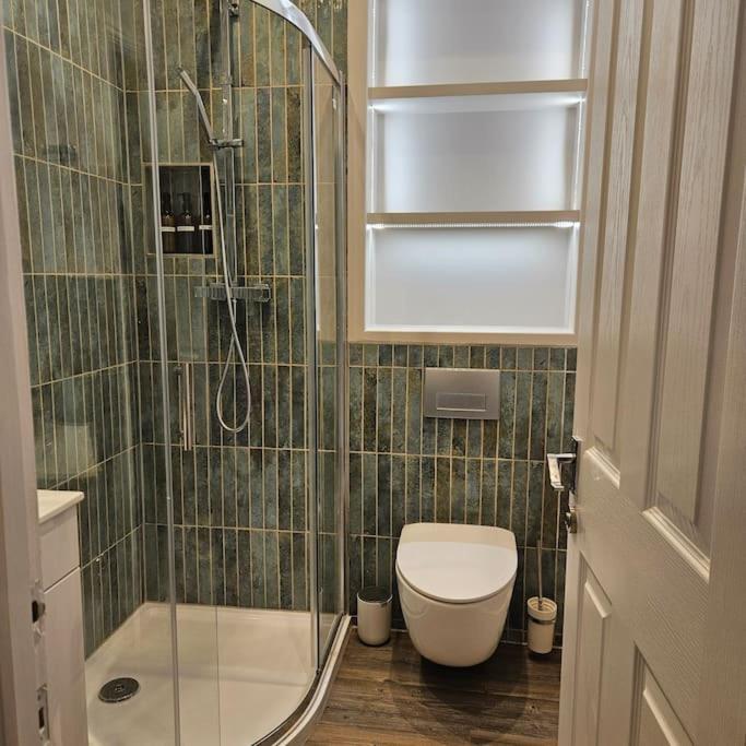 Cozy One Bedroom Close To Abbey Road Londen