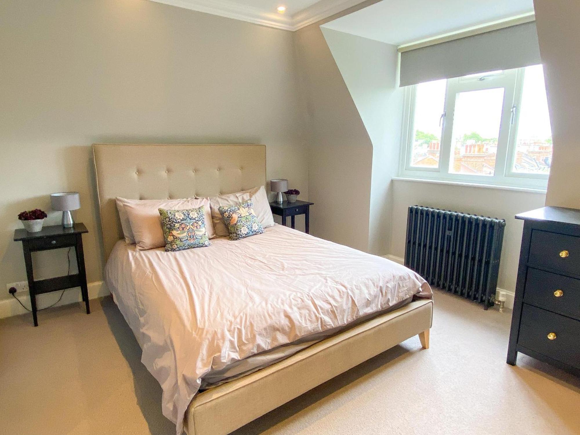 Exquisite Floor Flat Heart Of Chelsea London