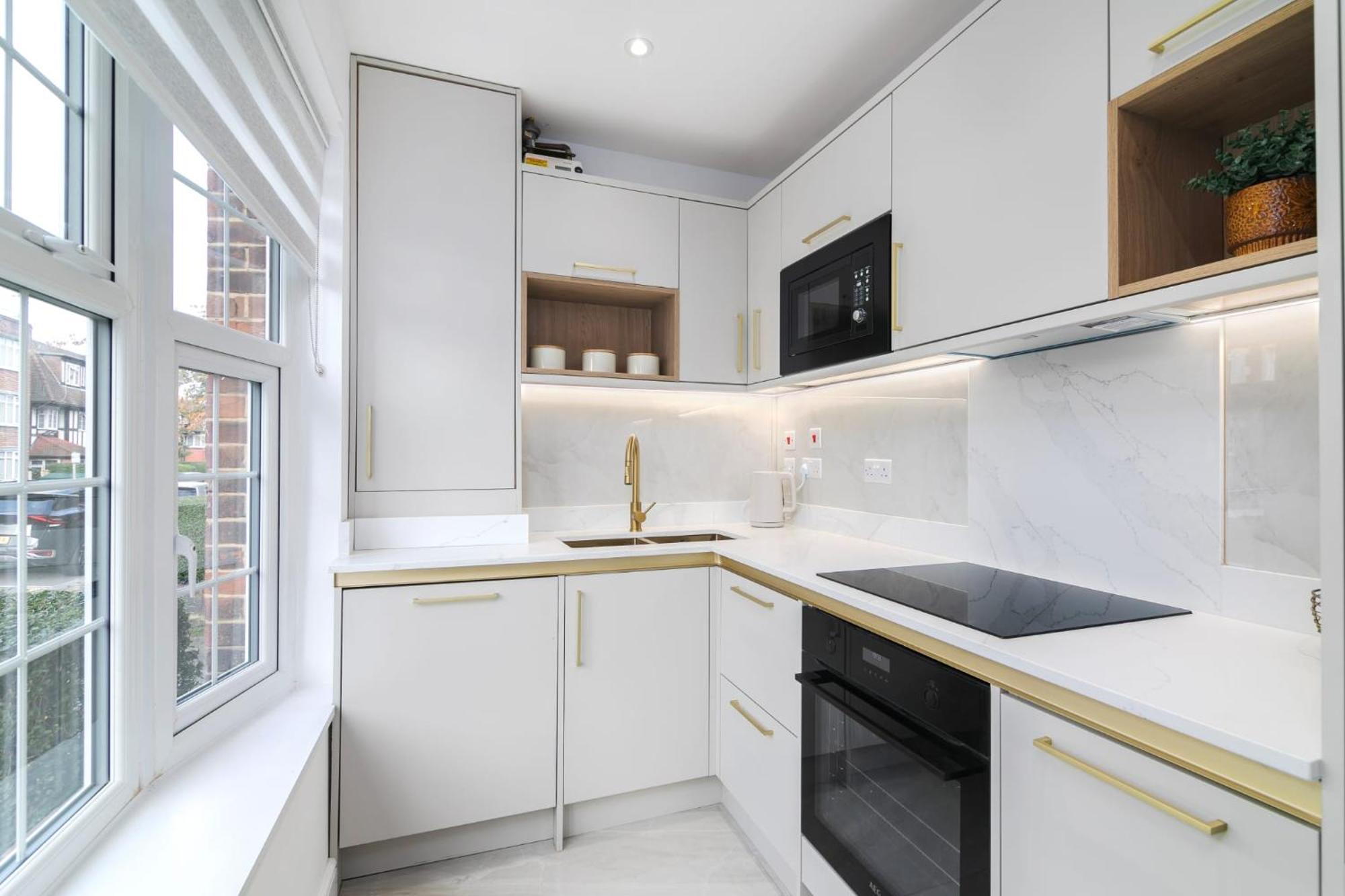 The Golden Place Apartment London