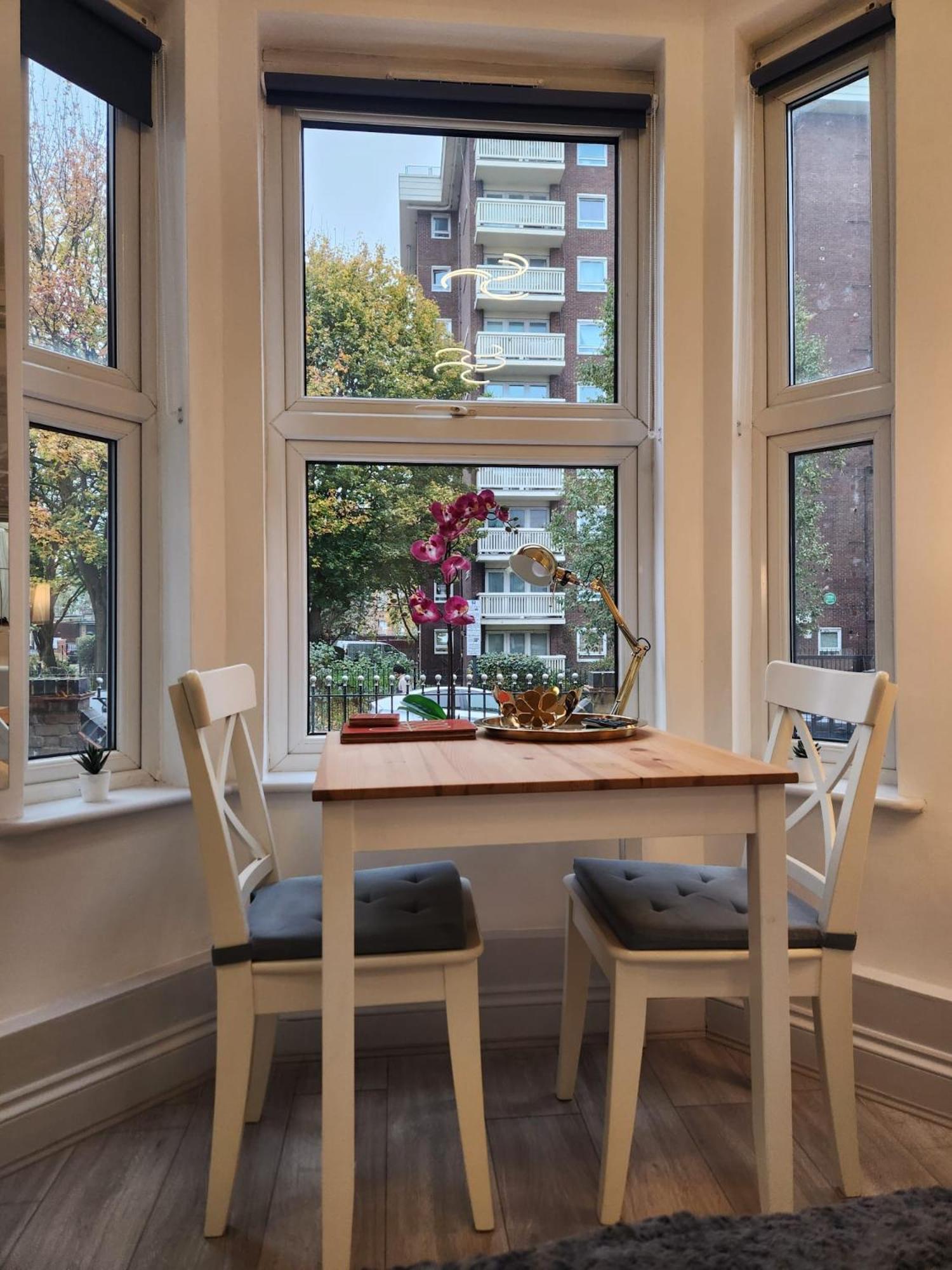 St 8 - Very Close To Tube - Cozy Flat Apartment