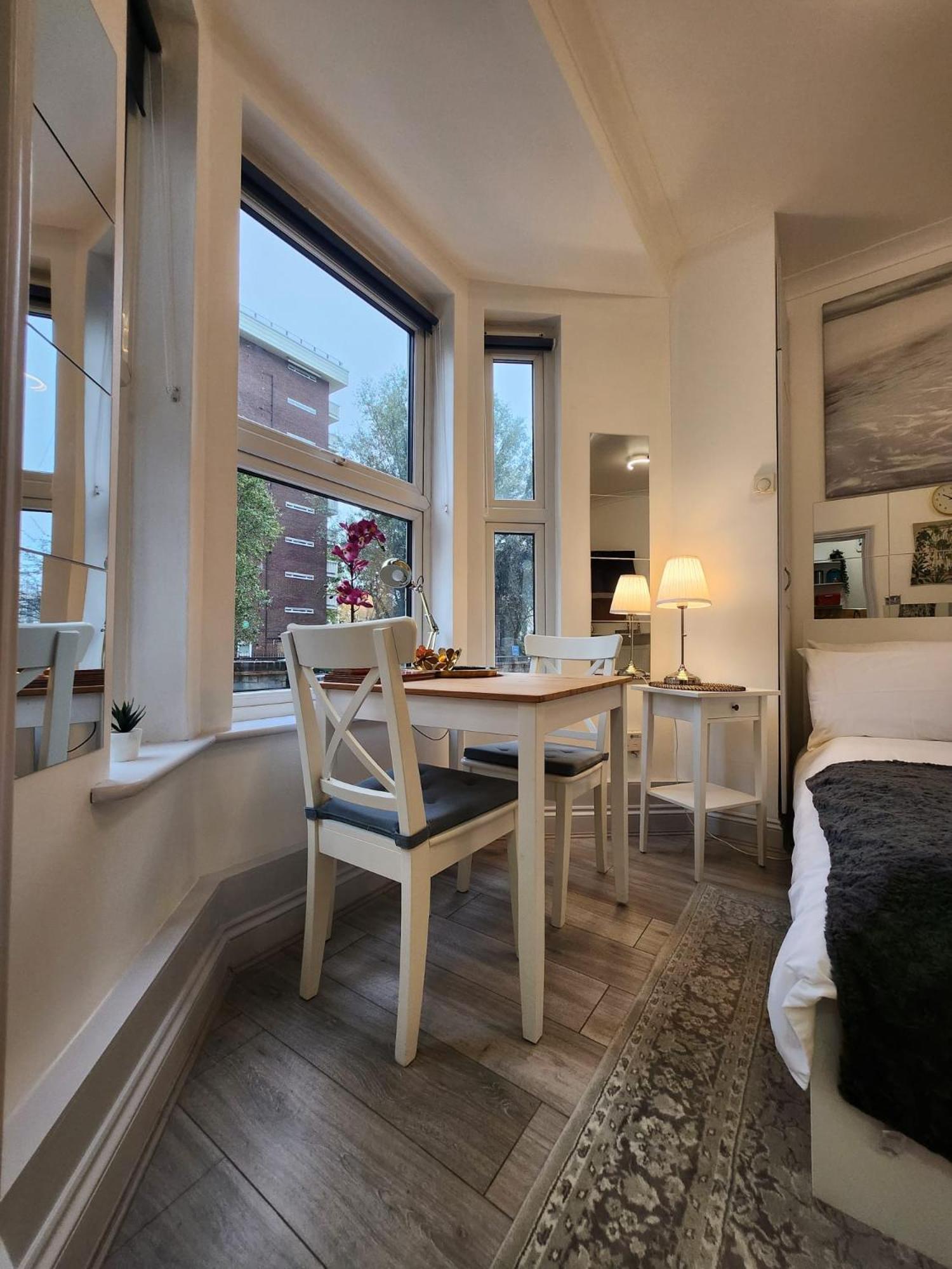 Apartment St 8 - Very Close To Tube - Cozy Flat