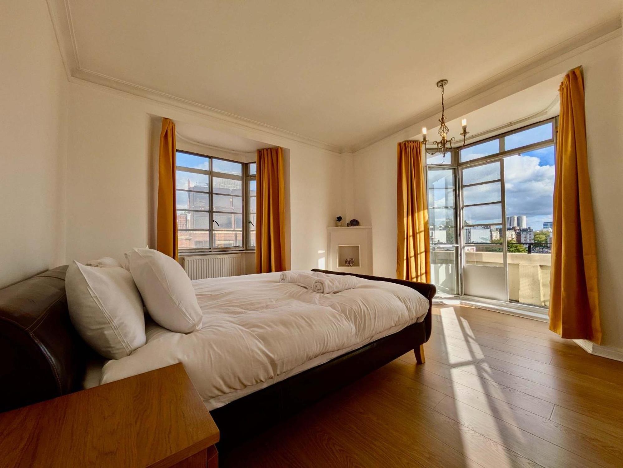 Apartment Stunning On Finchley Road