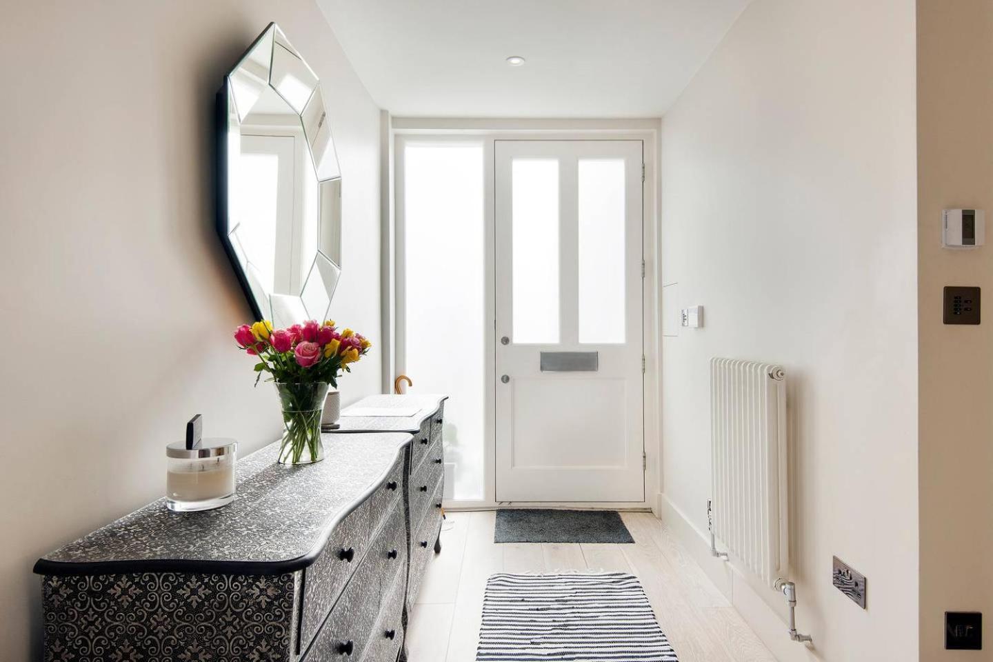 The Bohemian Rhapsody, Hampstead - By Out Of Office Lifestyle * London