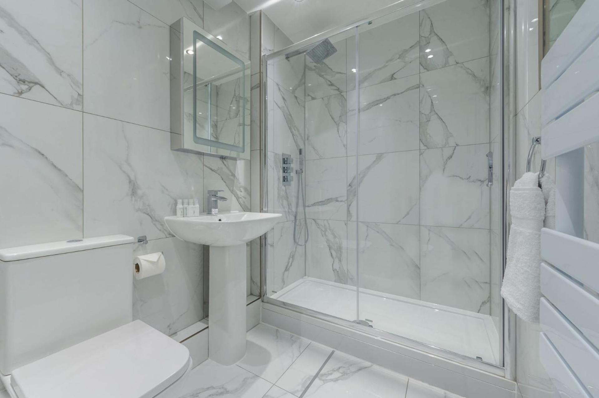 Regency Residences - Fitzrovia - By Frankie Says Сasa de vacaciones *
