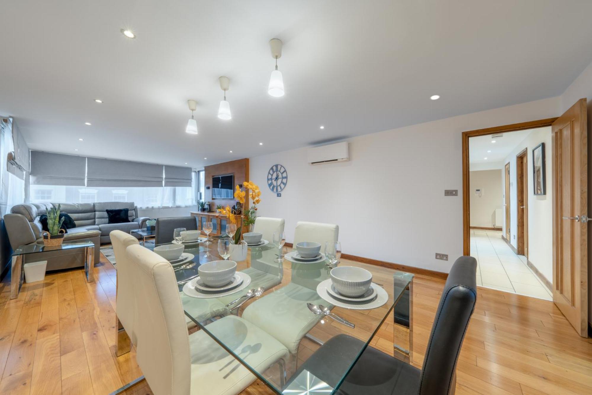 The George Street Residences Apartment