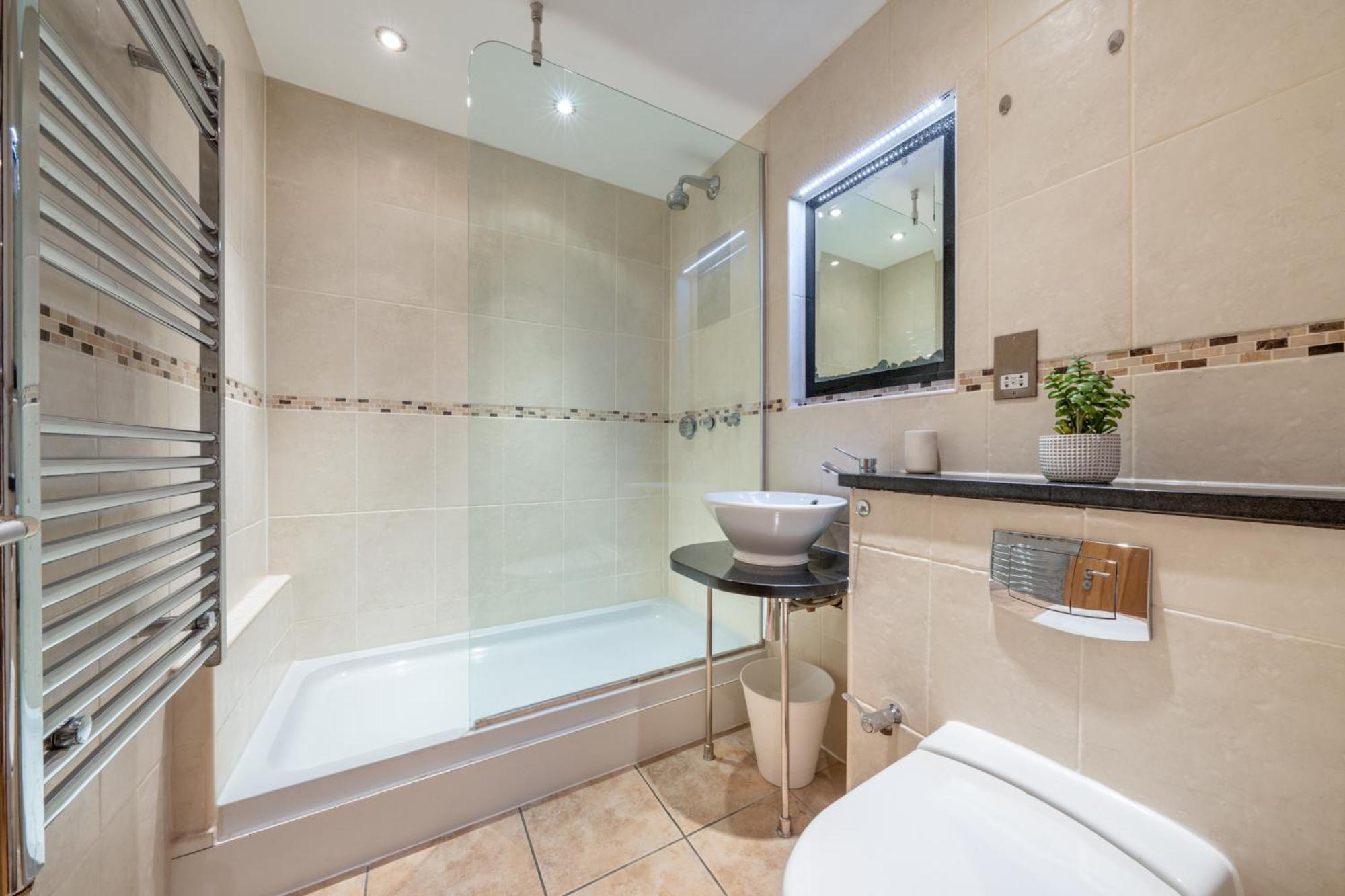 Apartment The George Street Residences London