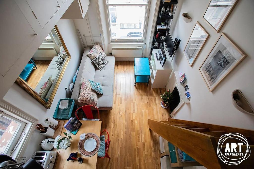 Harrington Gardens Apartment *
