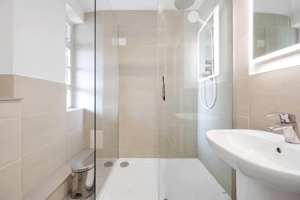 South Kensington Apartment London