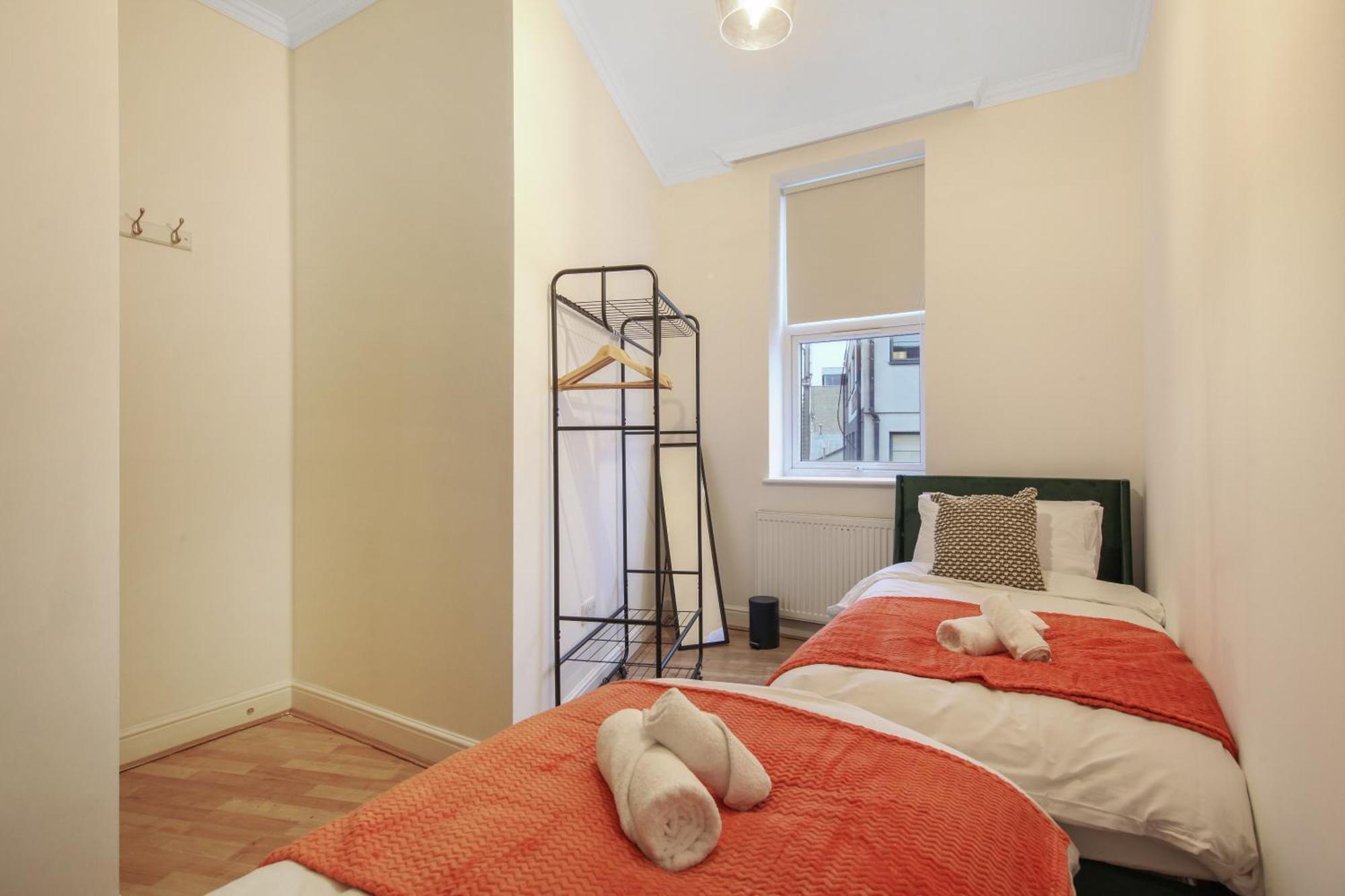 The Yorkway - 3bed Modern * London