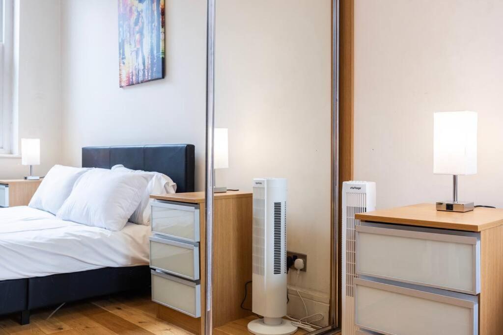 Apartment Comfy 2-bed Flat On Upper St - Next To Tube *