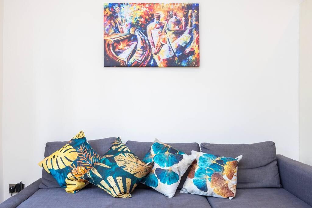 Comfy 2-bed Flat On Upper St - Next To Tube Apartment London