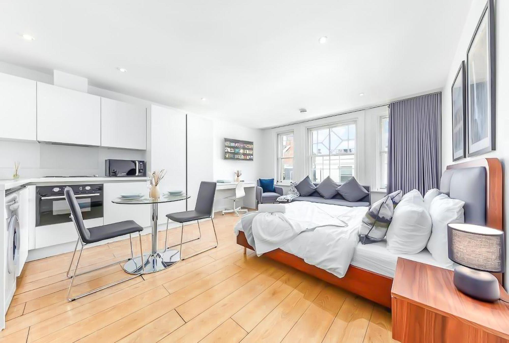 Piccadilly, Soho 1 Bedroom Sleep 6 Vr1 Apartment London
