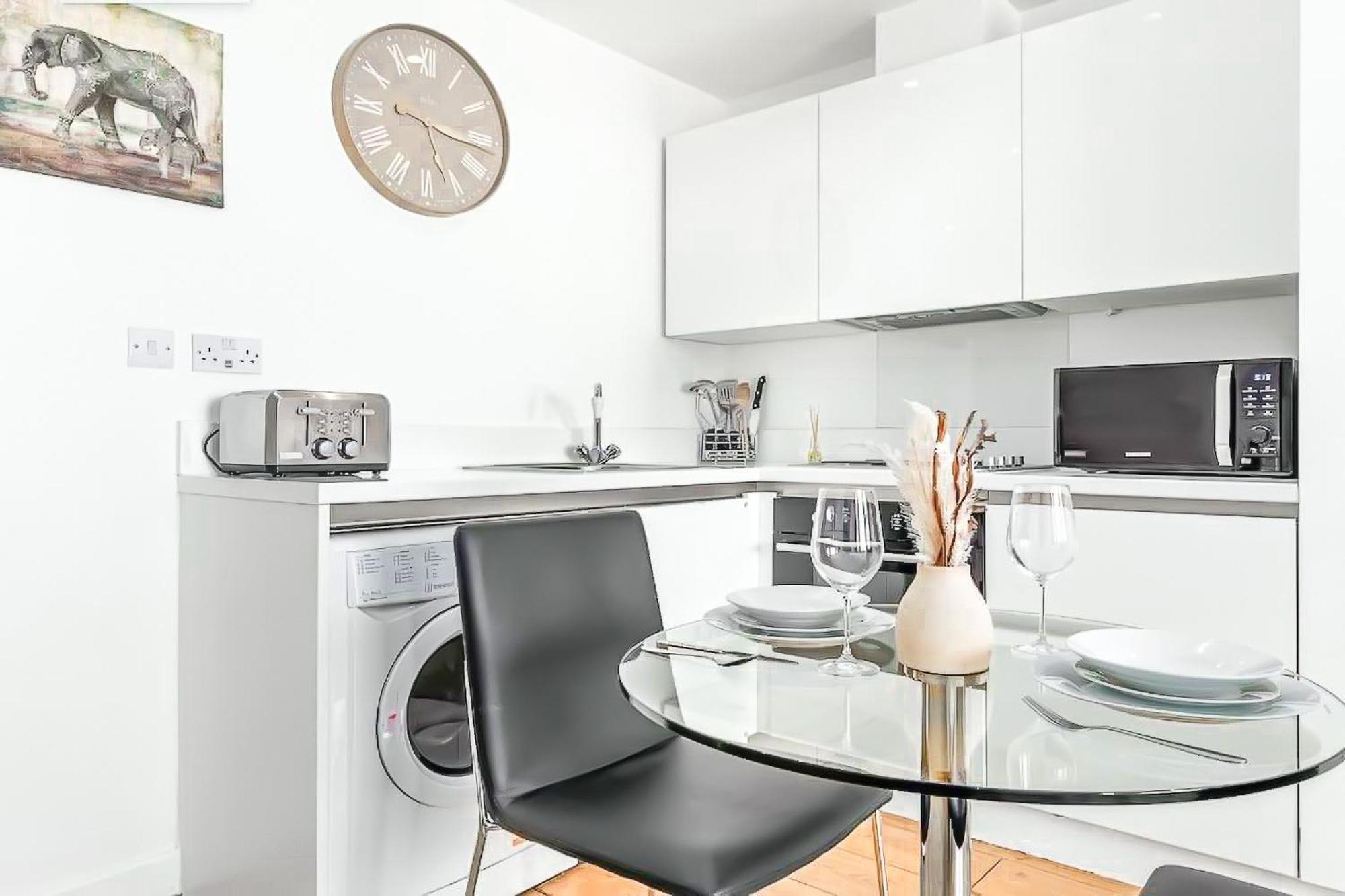 Apartamento Piccadilly, Soho 1 Bedroom Sleep 6 Vr1