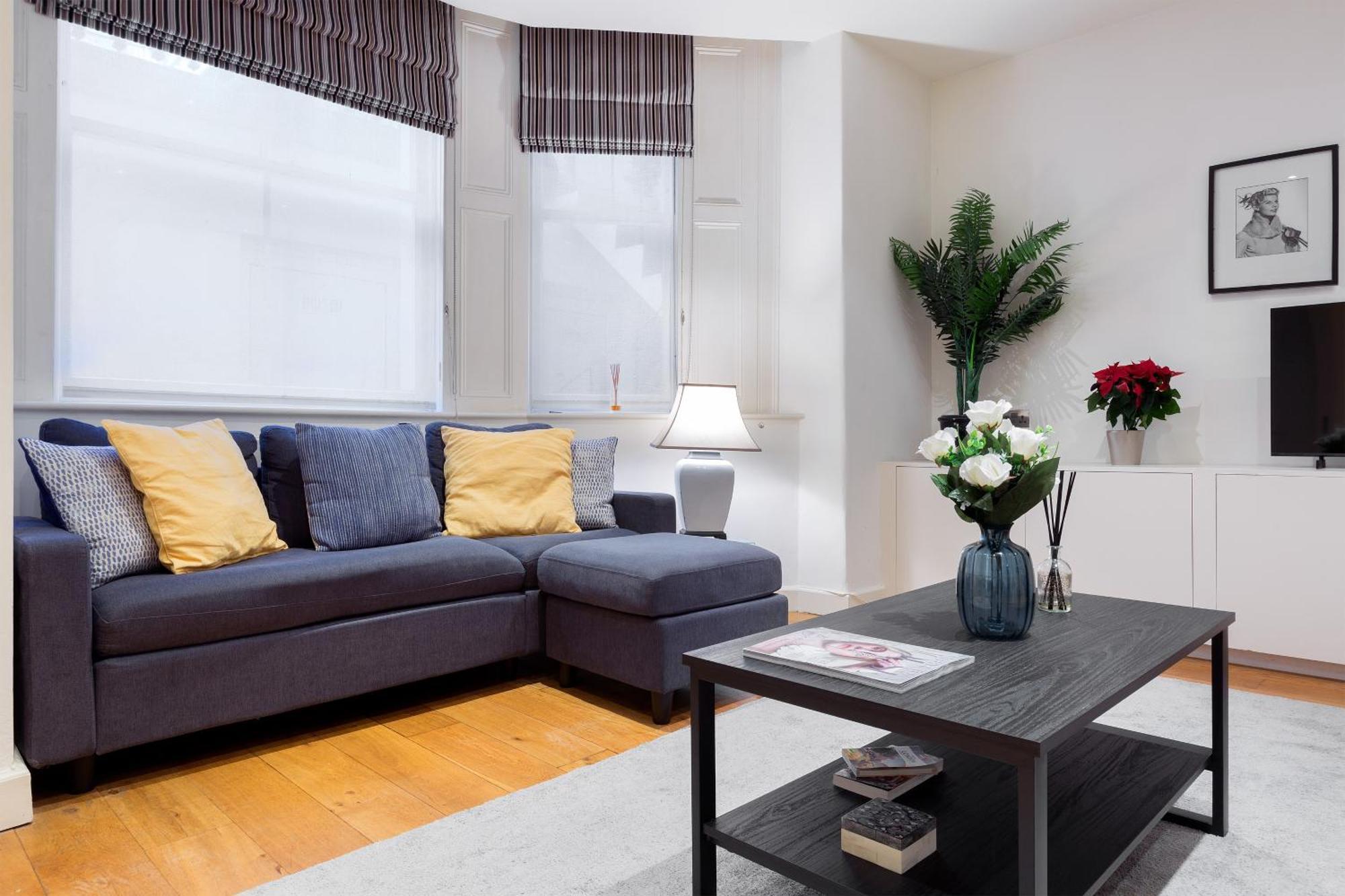 Hyde Park - Knightsbridge - Private Entrance Apartment
