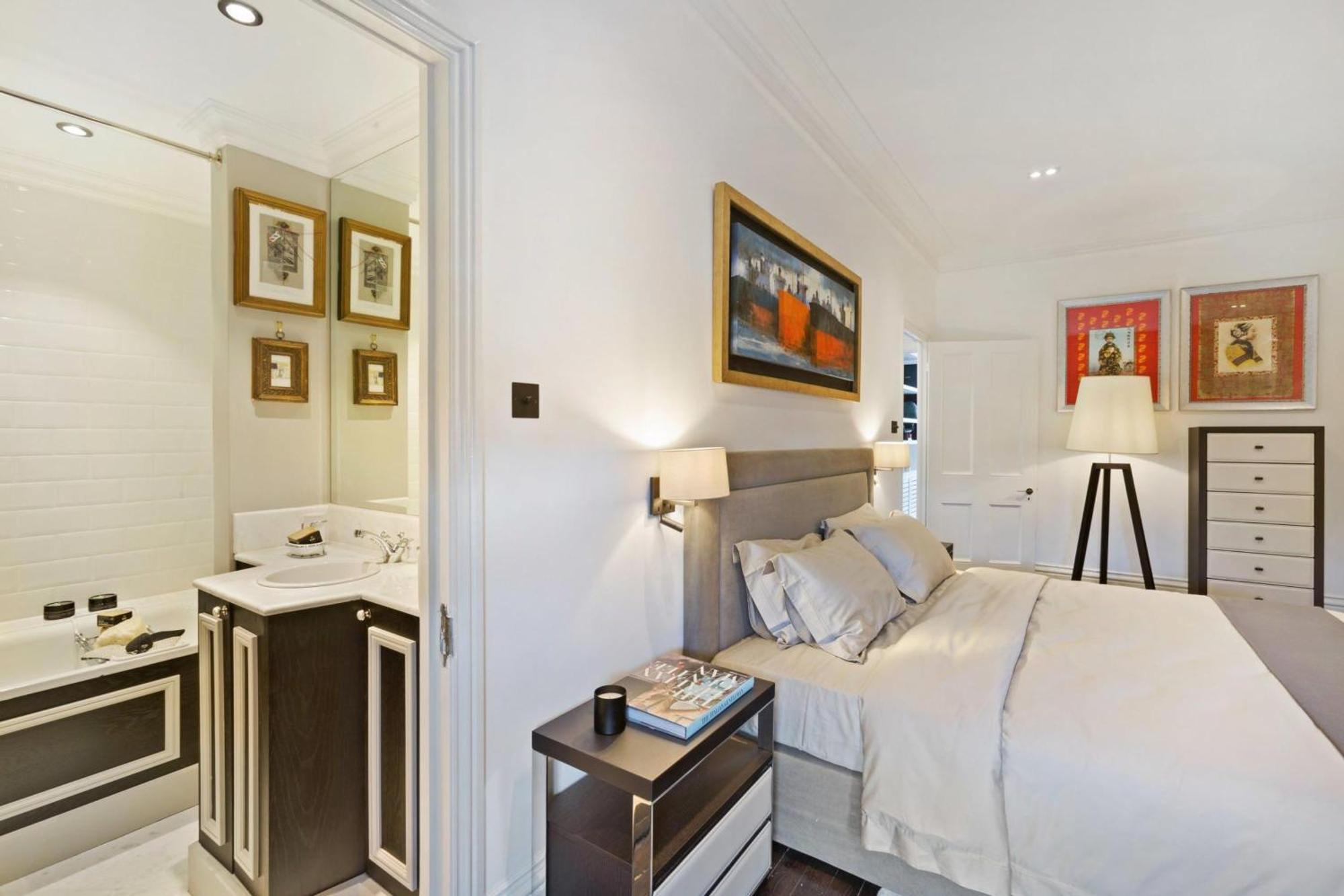 Stylish 2 Bed In Cadogan Square *