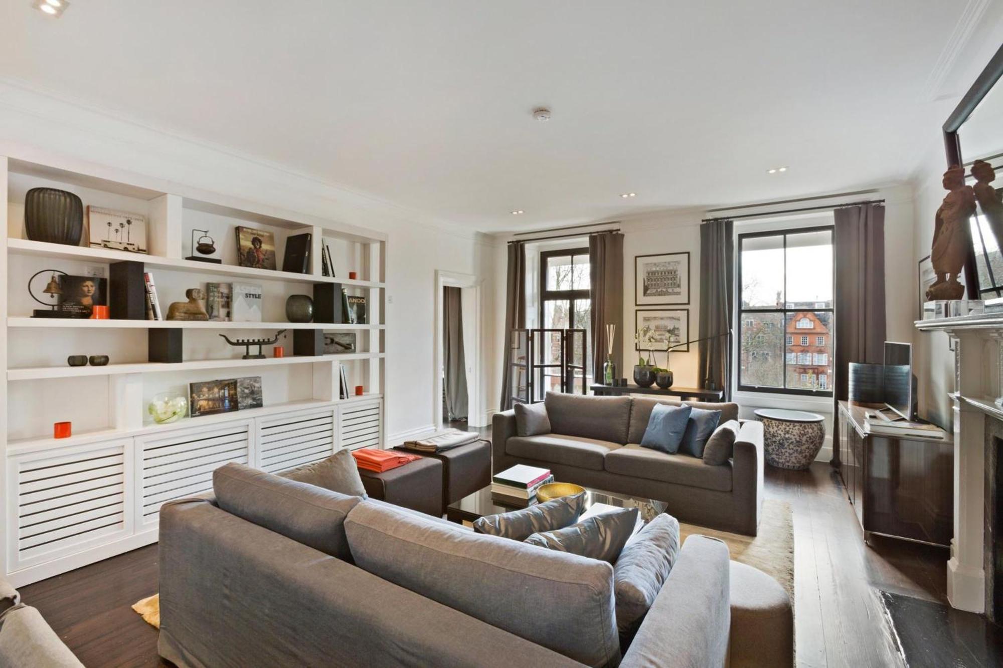 Stylish 2 Bed In Cadogan Square Apartment