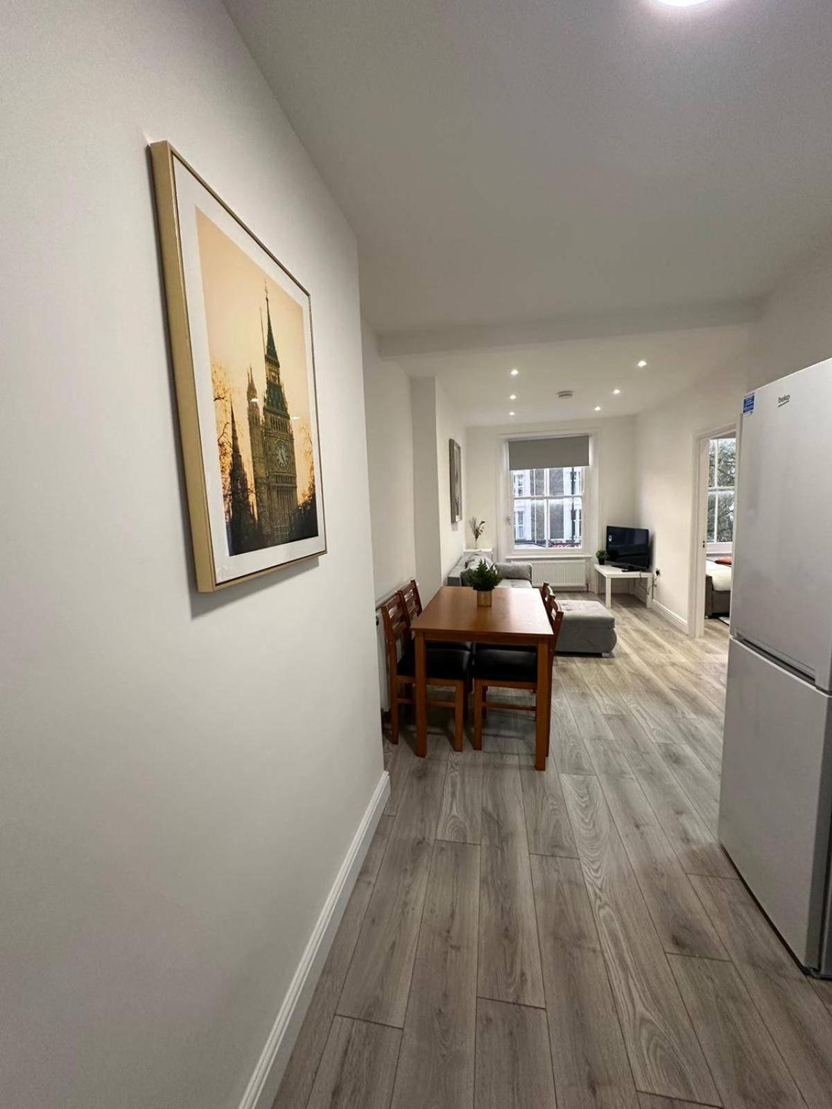 Modern Luxurious 1 Bed In King's Cross Apartment *