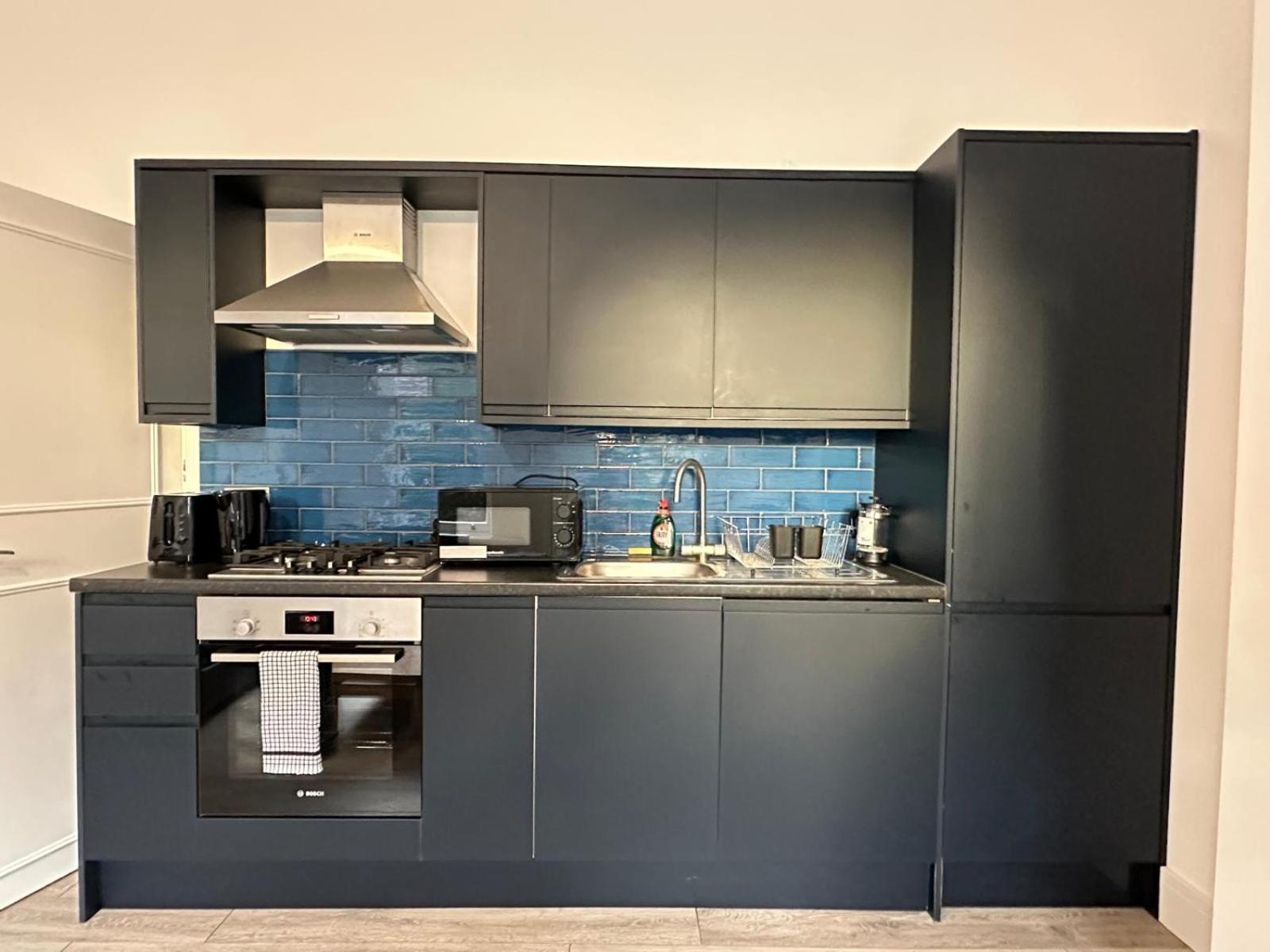 Flat B Stockwell London