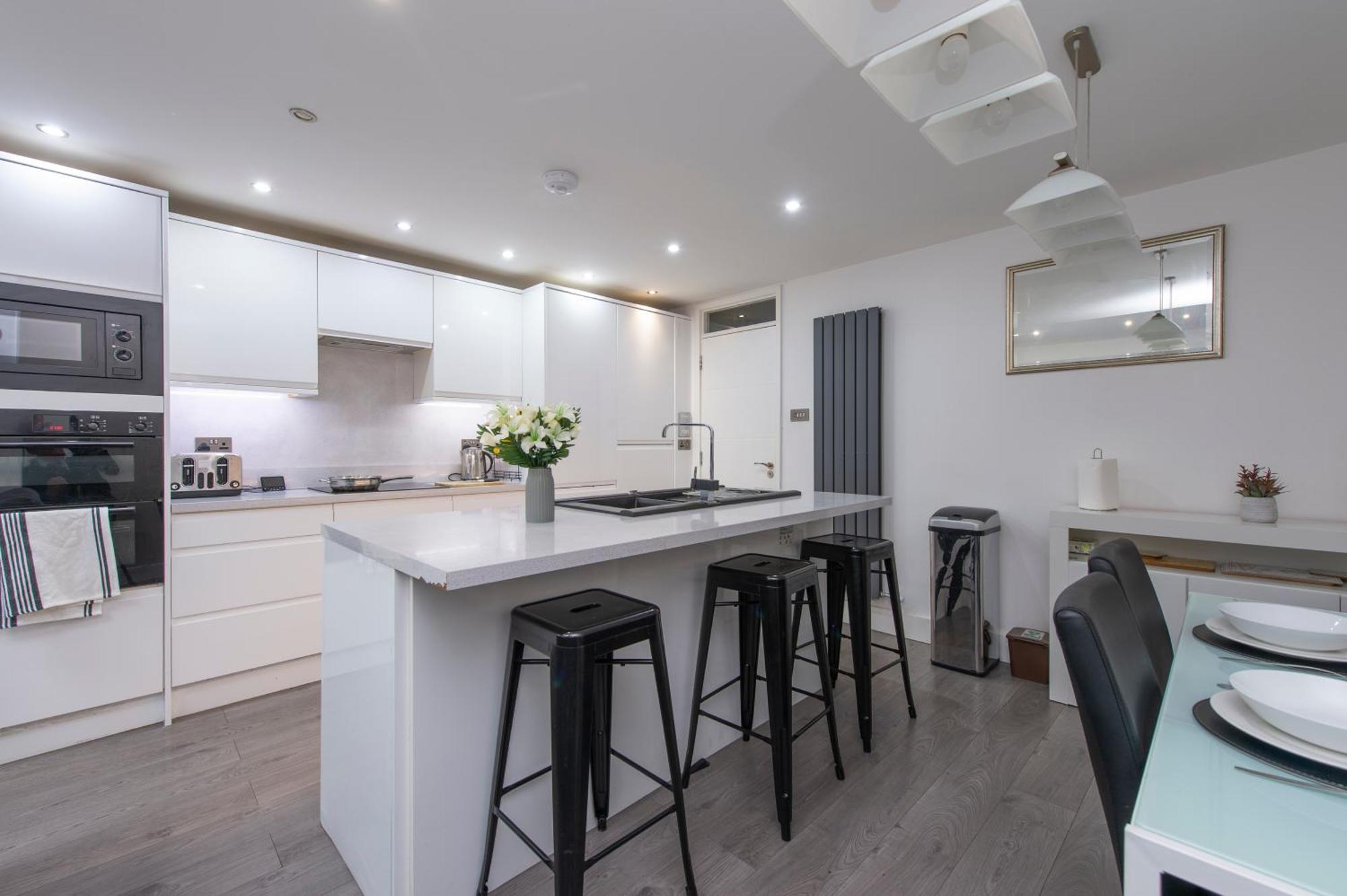 Apartment Peckham Large 2 Bath With Parking & Garden *