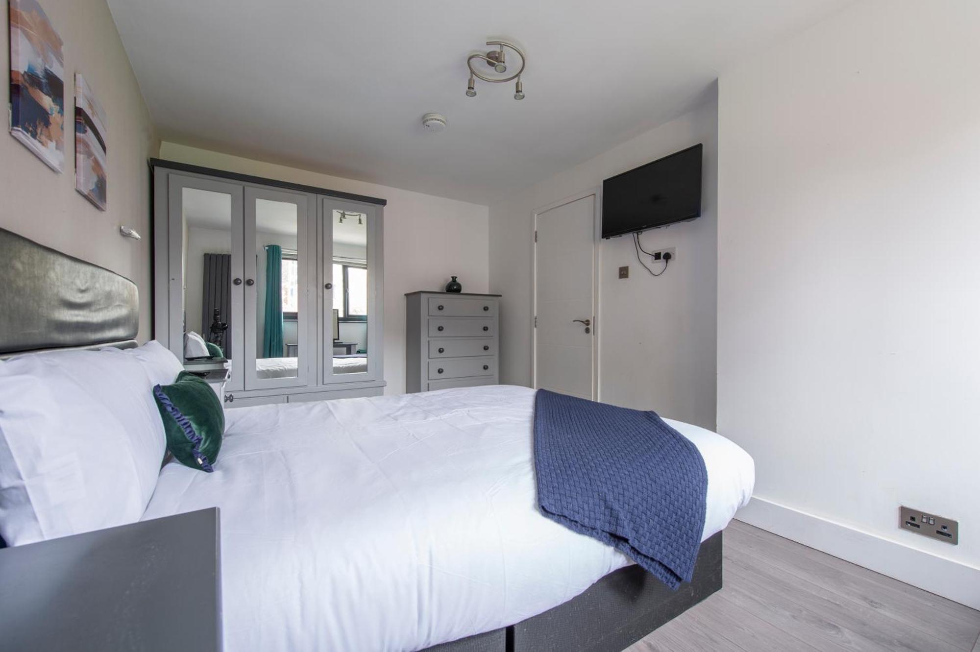 Peckham Large 2 Bath With Parking & Garden *